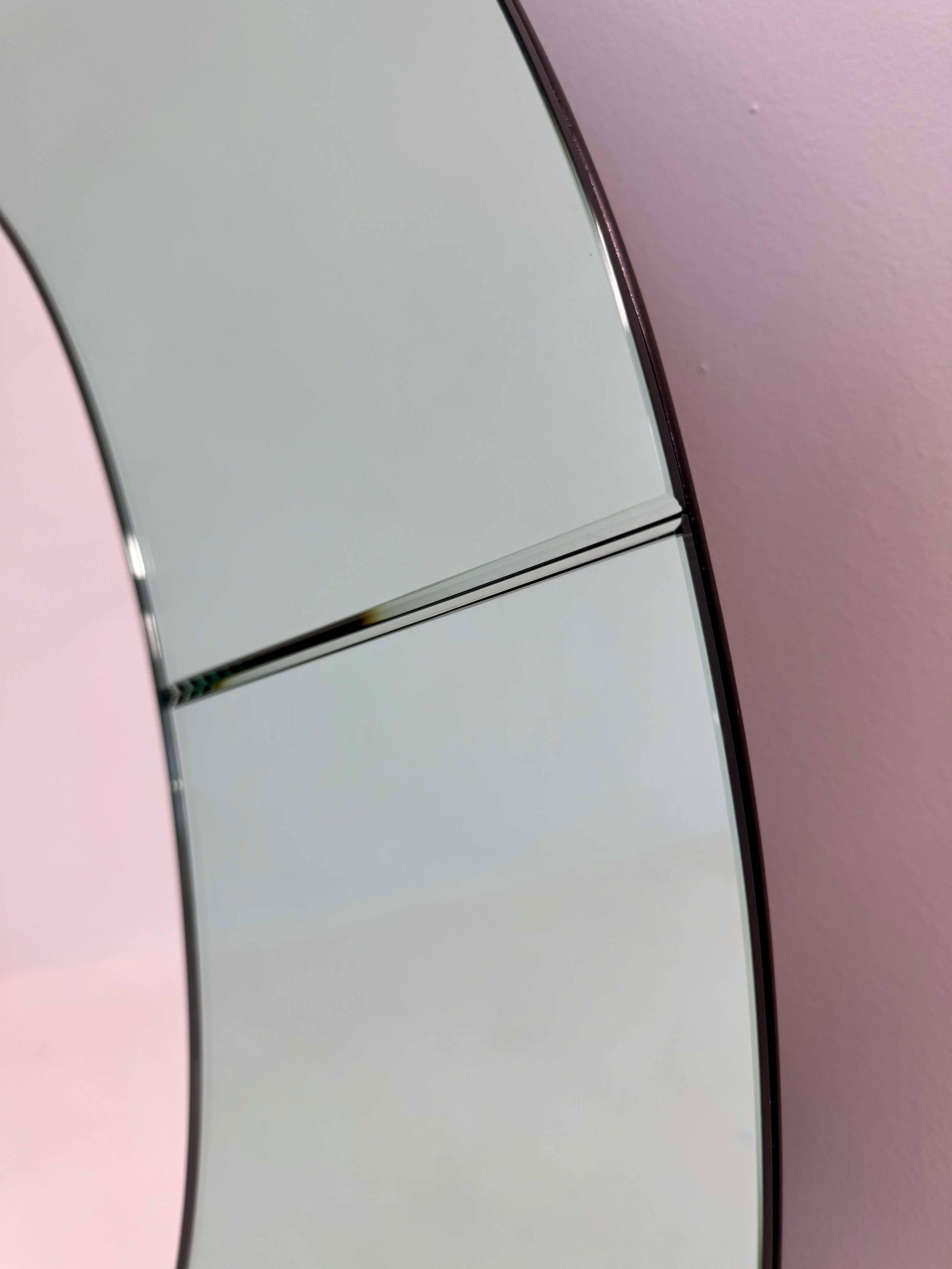 Miroir Elegante paire de miroirs muraux italiens en verre vert, dans le style de Fontana Arte en vente