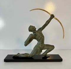 Französische Art-déco-Skulptur „L’ARCHER“, nach Jean de Roncourt, um die 1930er Jahre
