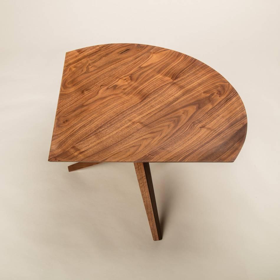 Solid Walnut Jack Base Corner Table In New Condition For Sale In San Diego, CA