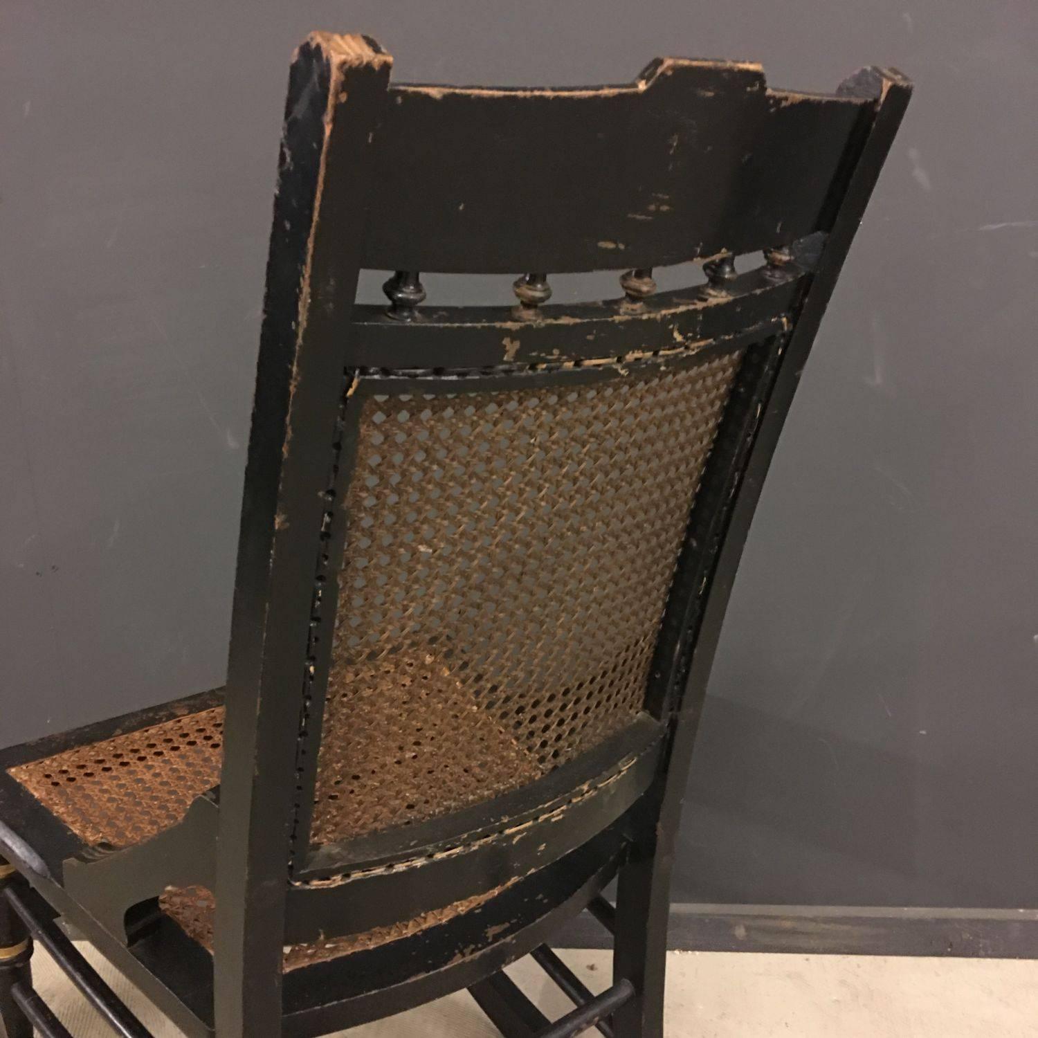 Antique French Napoleon III Rocking Chair, circa 1850s In Excellent Condition For Sale In Ulft, Gelderland