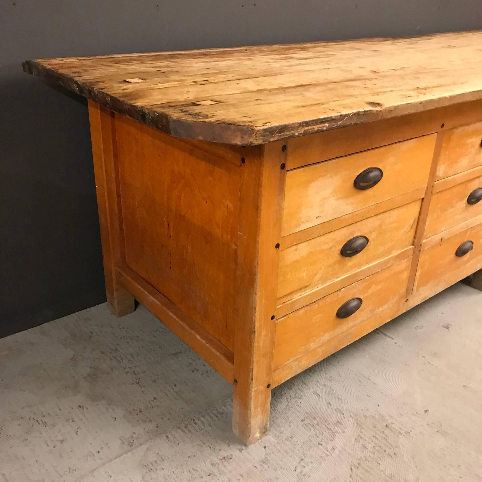 Yellow Bakery Table Bank of Drawers Cast Iron Handles Belgium Early 20th Century For Sale 2