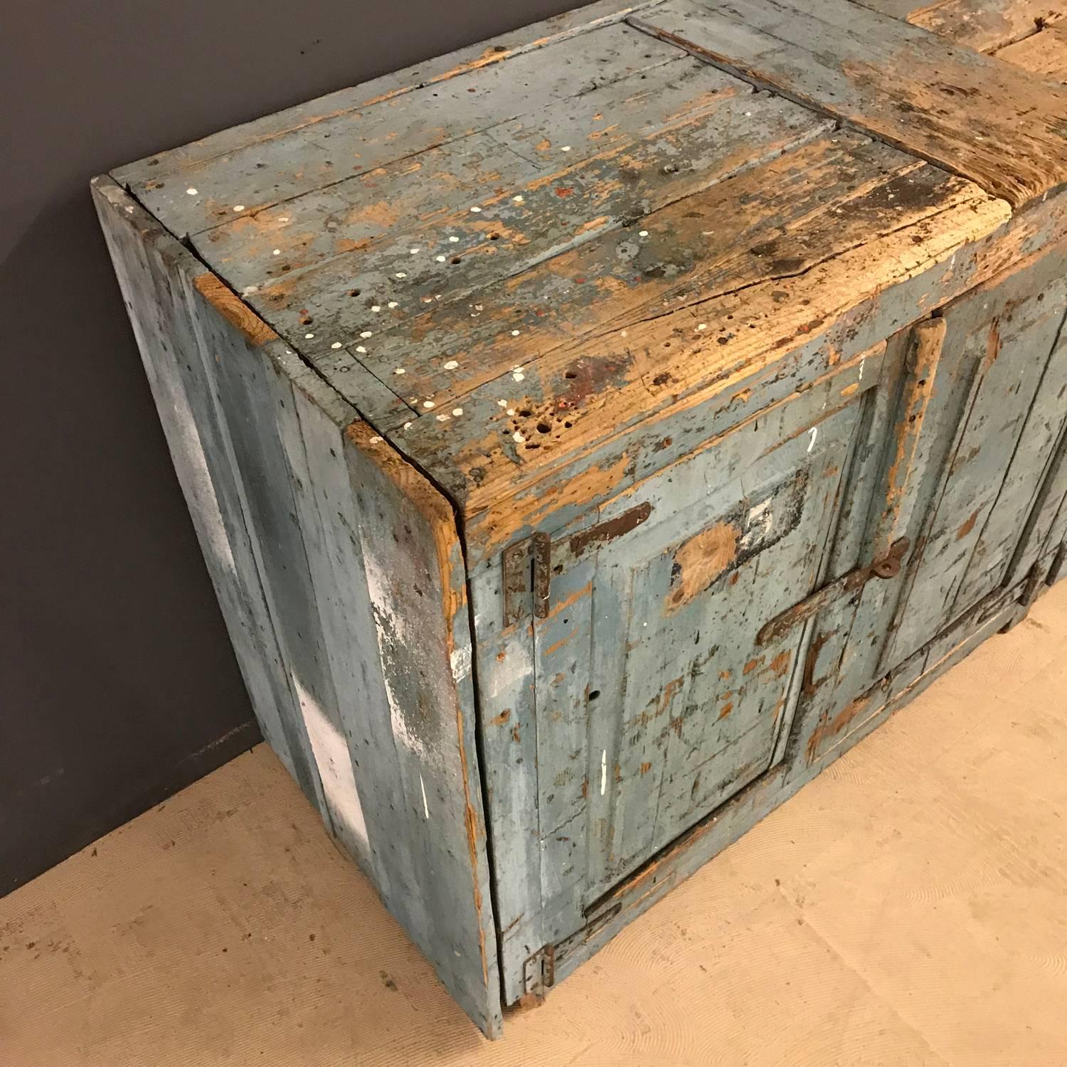 Industrial Workshop Cabinet with Great Patina In Fair Condition For Sale In Ulft, Gelderland