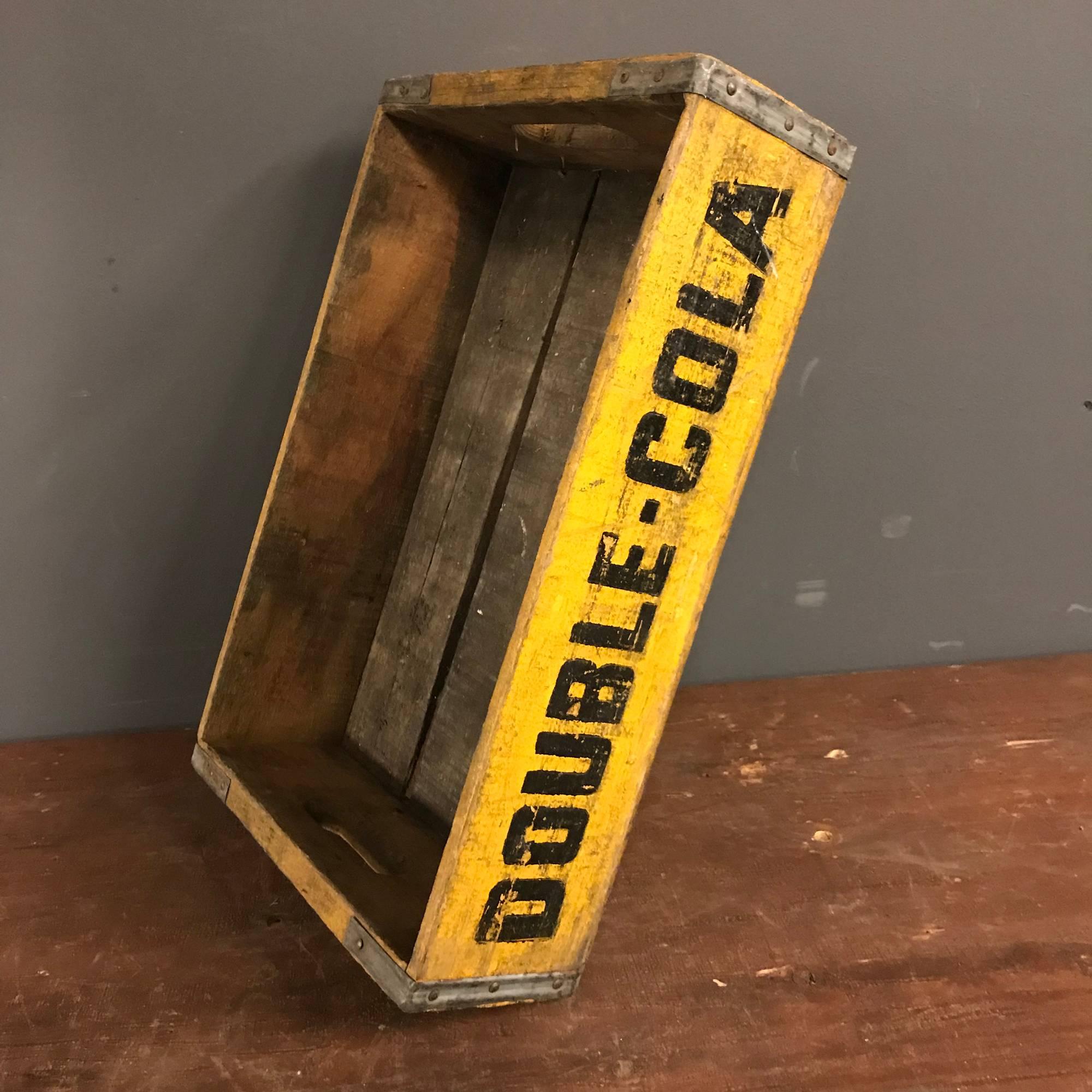 American Vintage USA Double Cola Crate For Sale
