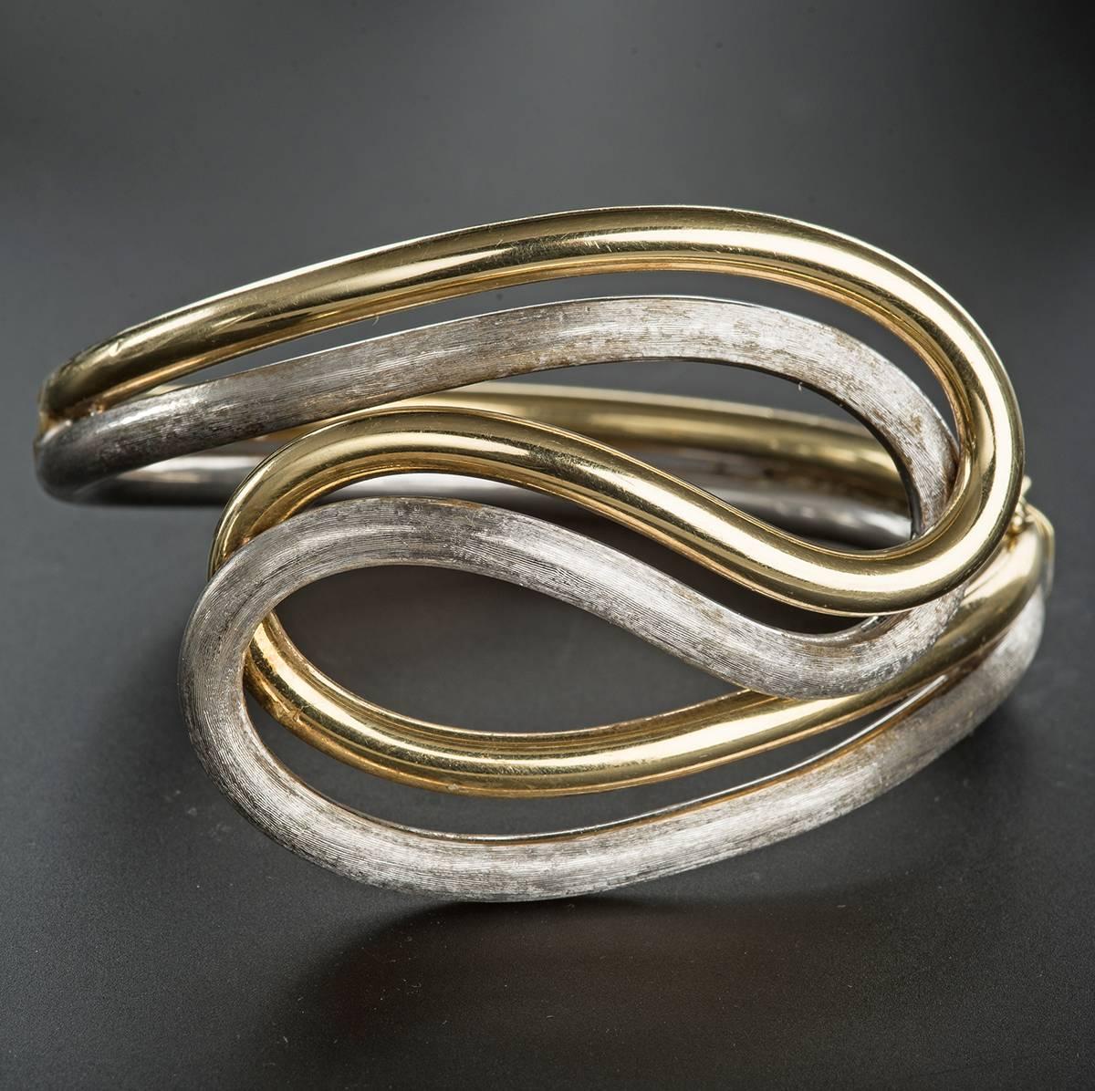 Designed and produced by Kollmar & Jourdan, circa 1970.
White and yellow gold 585. Weight 40.5 gramm.
Kollmar & Jourdan jeweler Pforzheim Germany was founded in 1885 and closed in 1977.