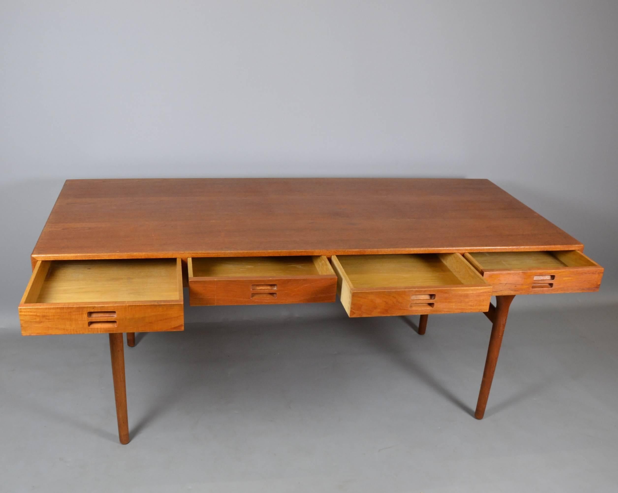 Scandinavian Modern Nanna Ditzel Teak Desk for Søren Willadsen For Sale