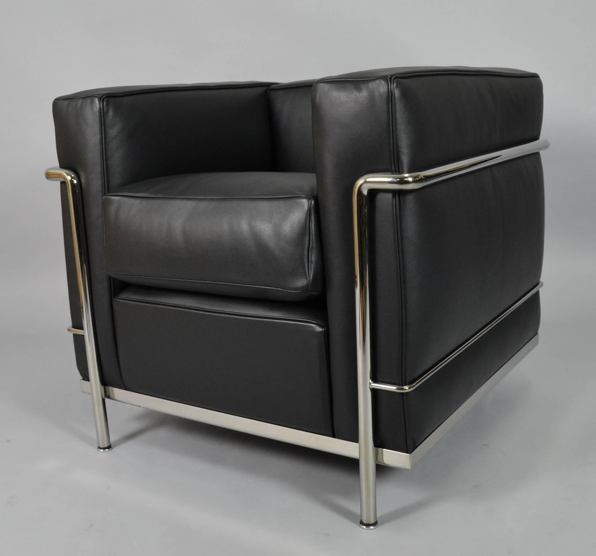 Italian Le Corbusier Pair of LC2 Armchairs for Cassina