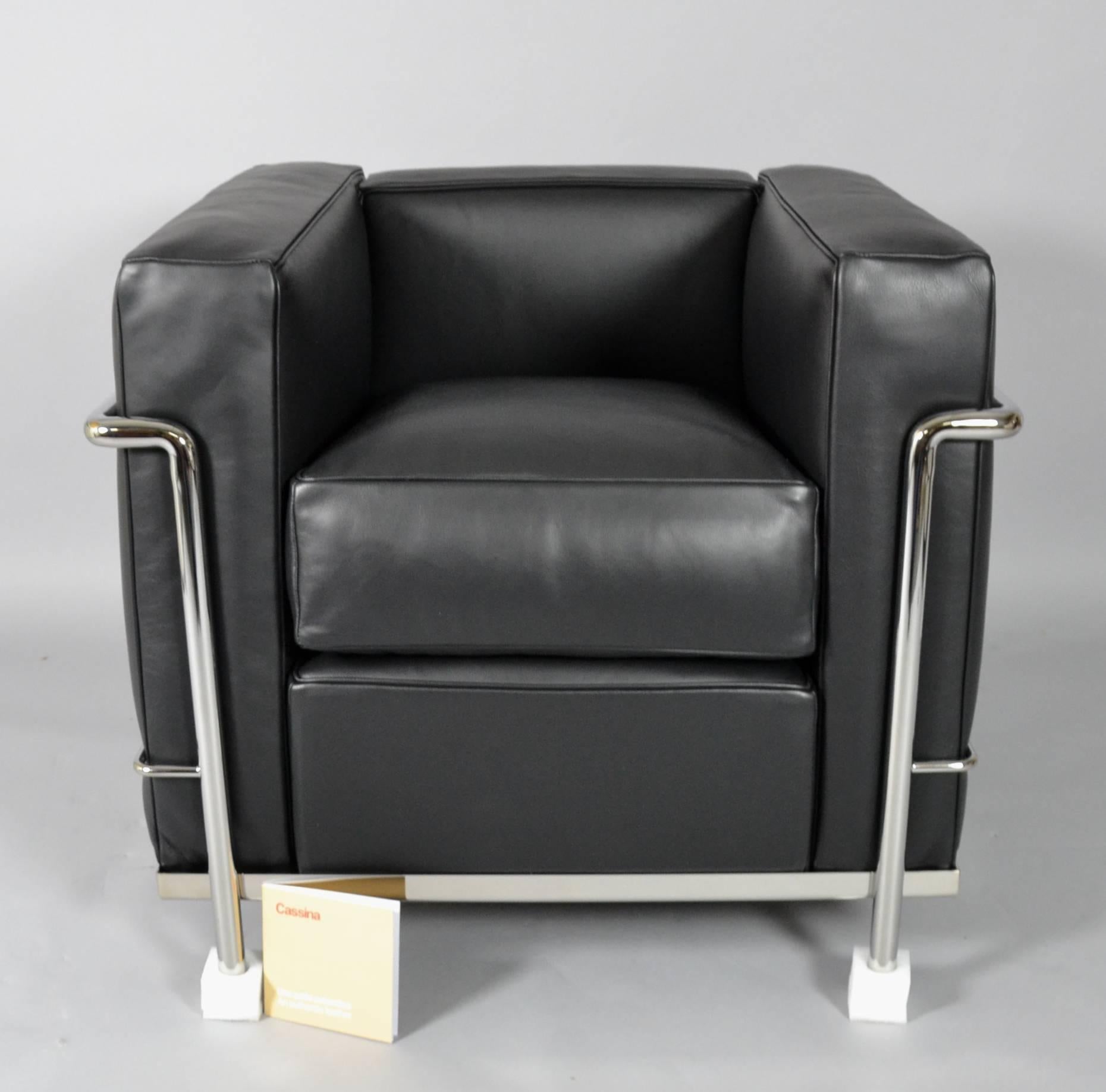Italian Le Corbusier Pair of LC2 Armchairs for Cassina For Sale