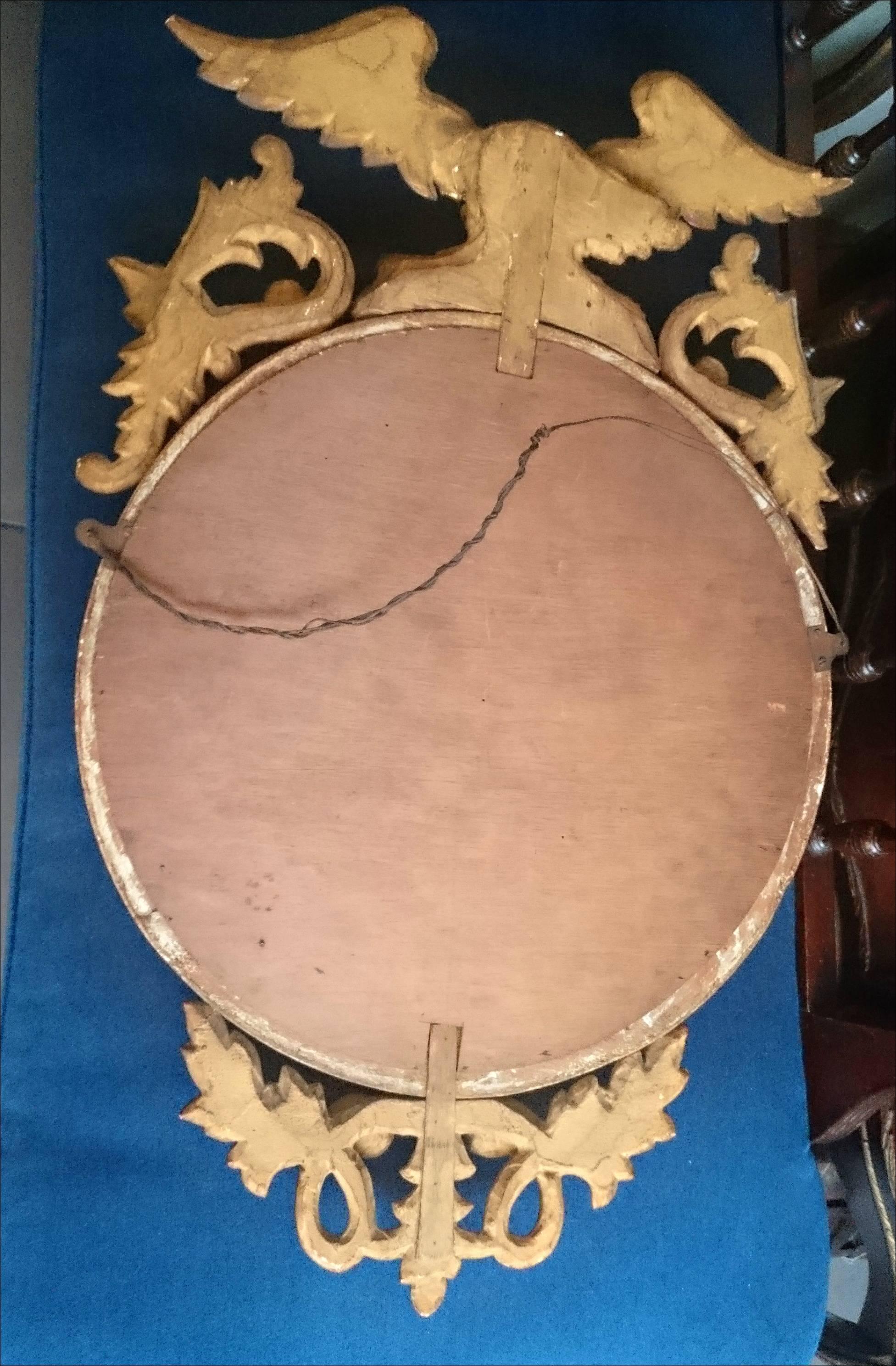 Giltwood Convex Mirror, circa 1900s In Good Condition For Sale In Hove, GB