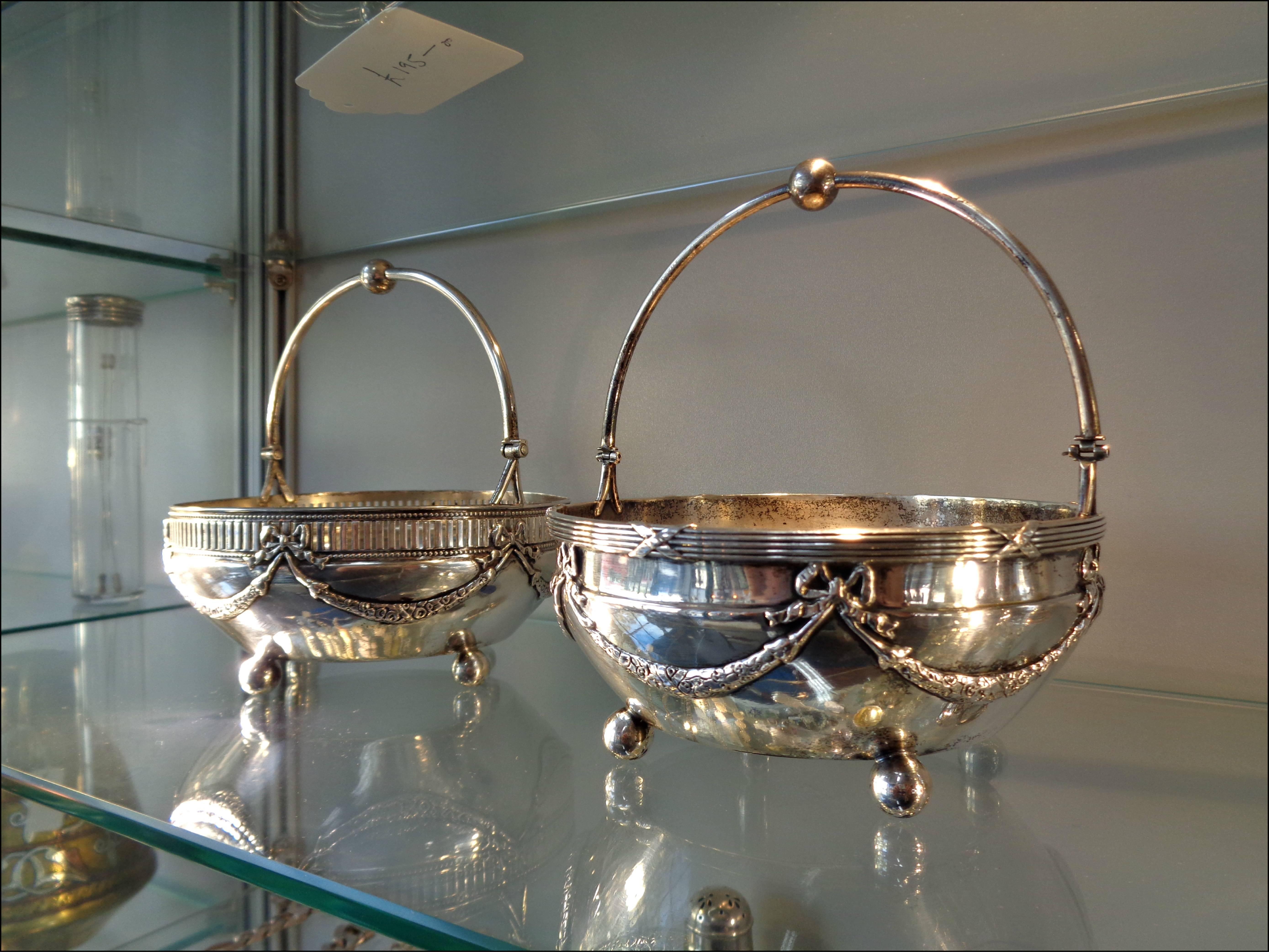 20th Century Pair of Continental 800 Silver Bowls Basket Dishes For Sale