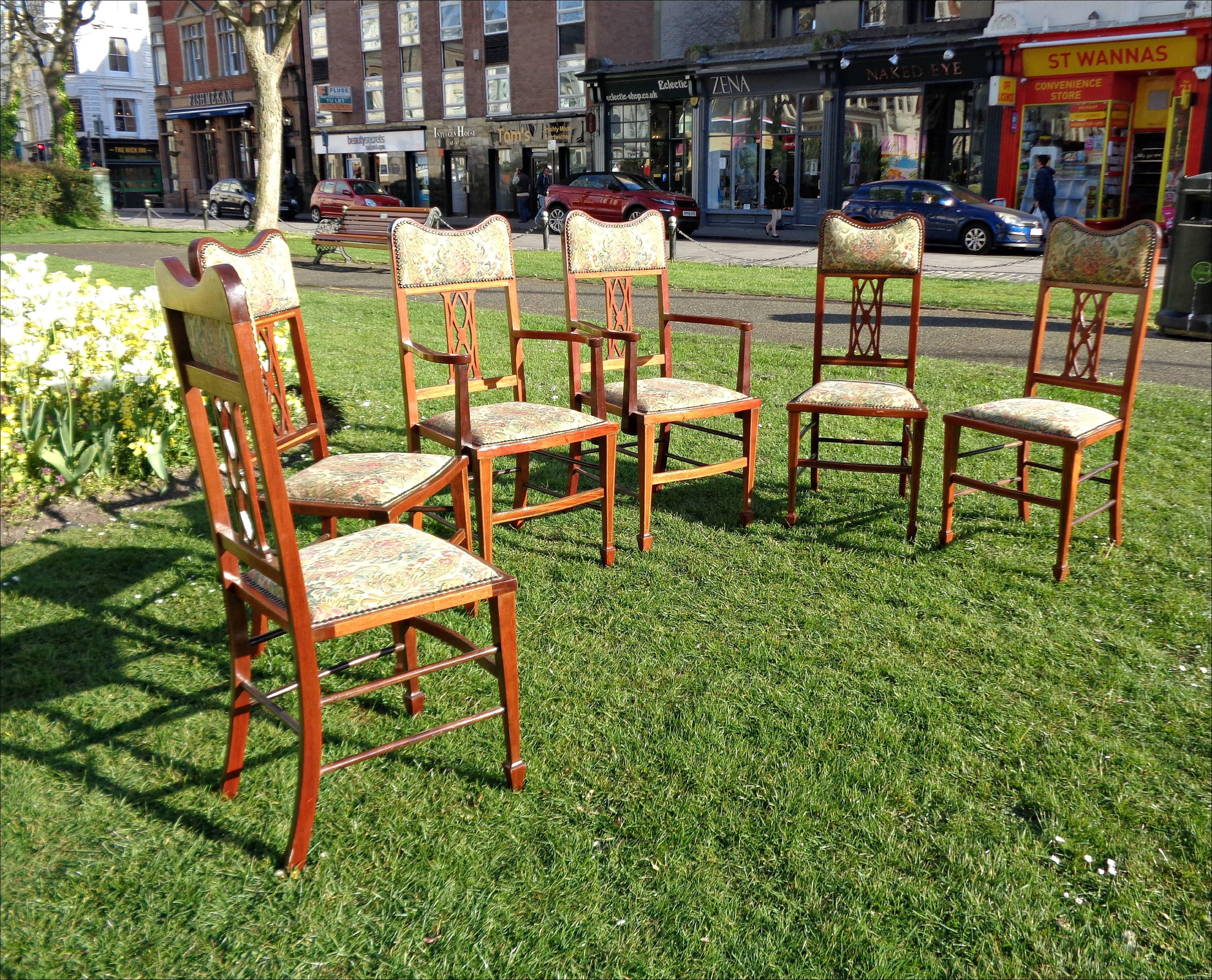 Beautiful Set of Six Edwardian Dining Chairs For Sale 1