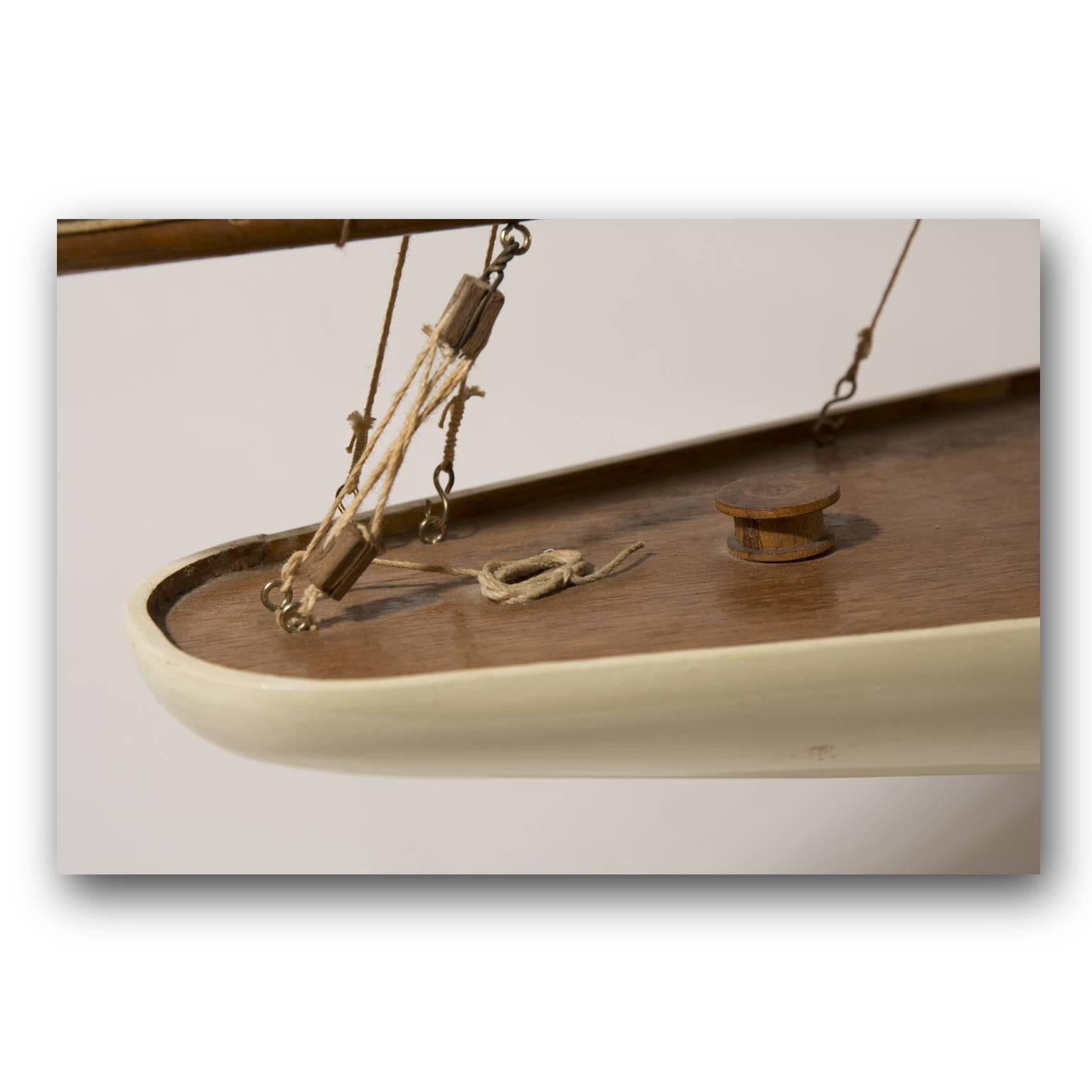 Sailing Ship Model In Good Condition For Sale In Genova, Liguria