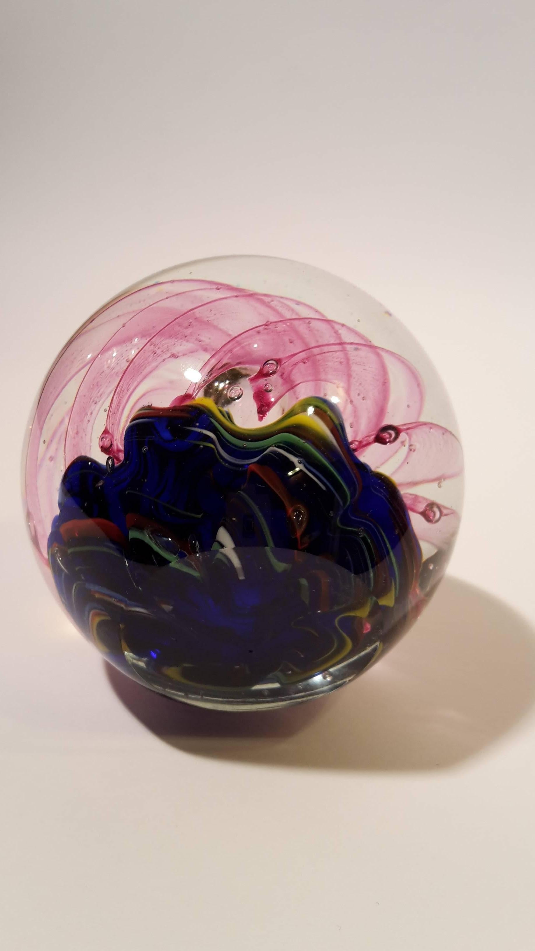 French Contemporary Paperweight Inspired by Art Decò For Sale