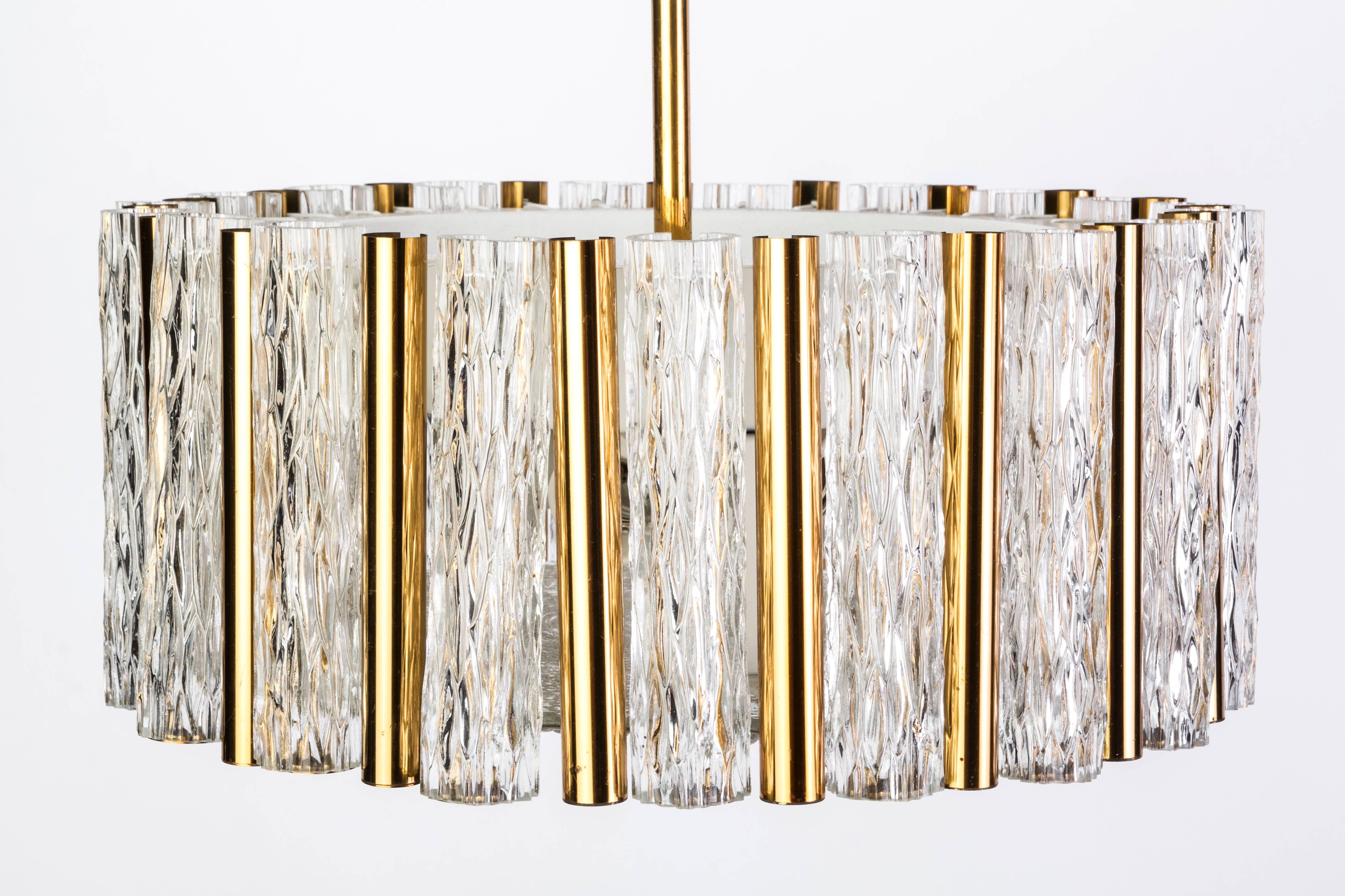 This exceptional Kaiser Leuchten chandelier is made from a combination of 19 handblown glass tubes and a brass frame.

            