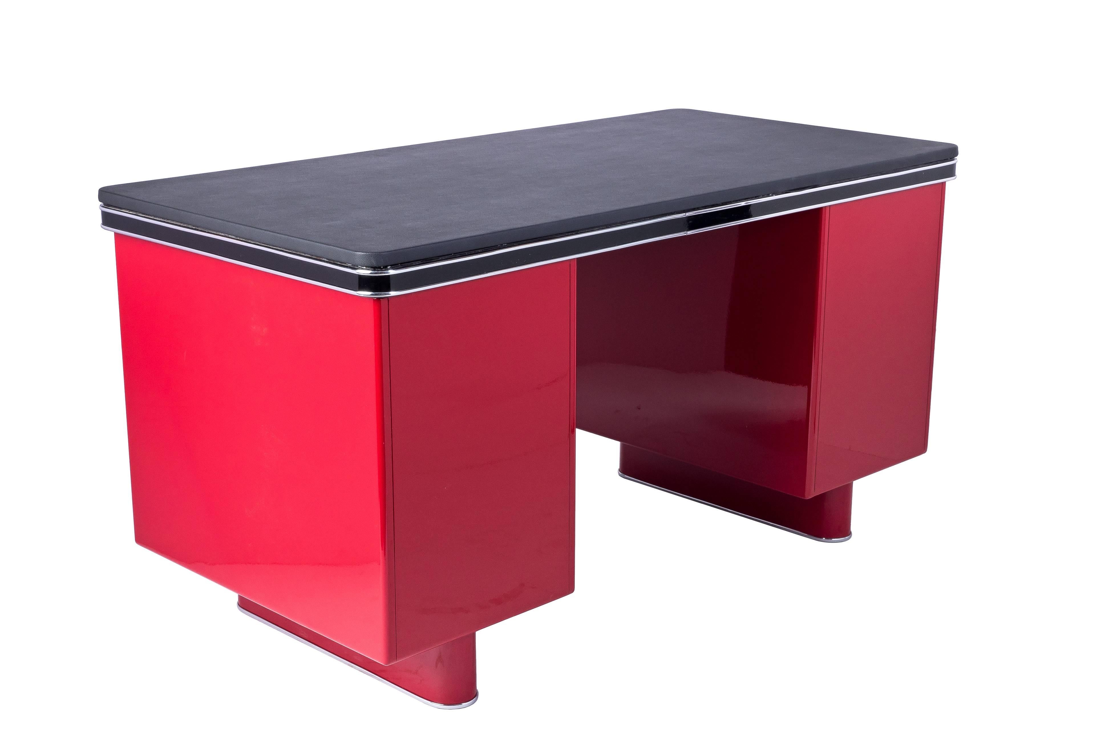 Enameled Wonderful Art Deco Metal Desk by Bauhaus