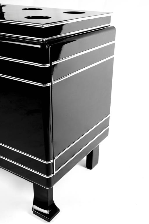 Unique Art Deco Whiskey Bar For Sale at 1stDibs