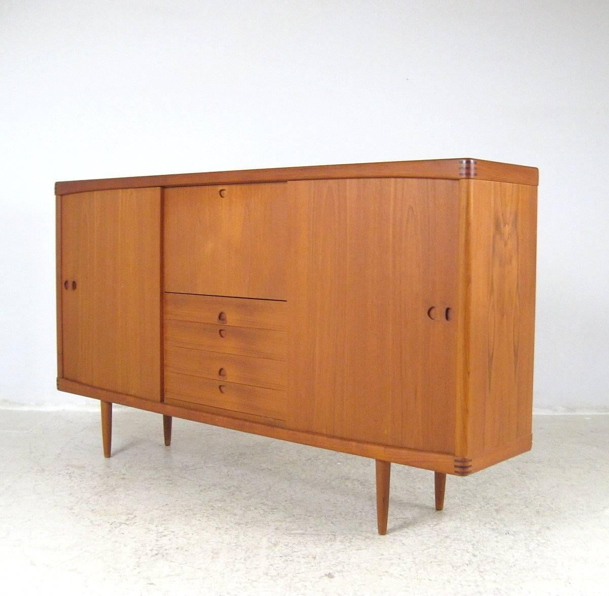 Early 1970s Large H.W. Klein Sideboard or Credenza in Teak In Excellent Condition For Sale In London, GB