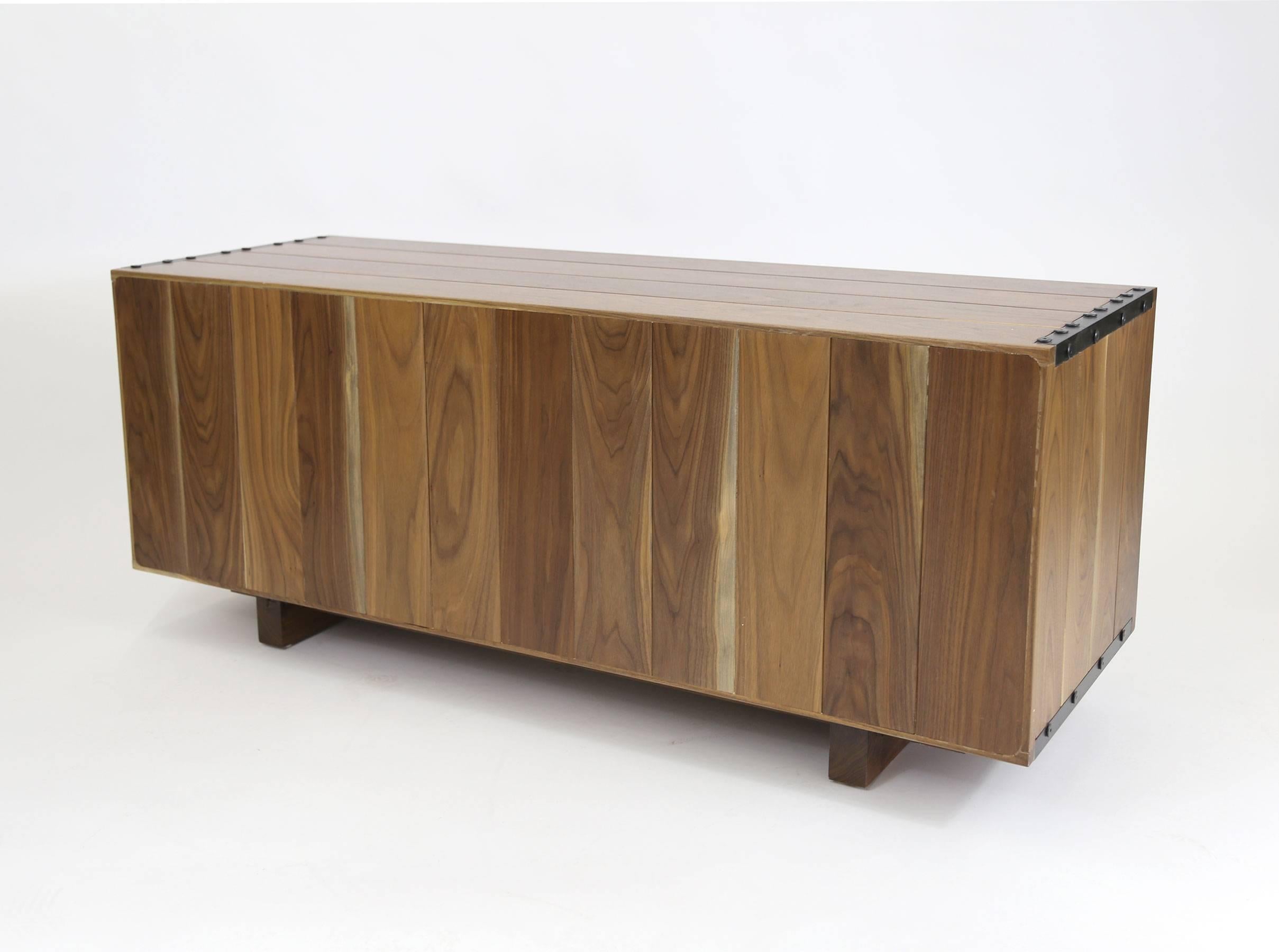 Contemporary Shimna Walnut Red River Credenza For Sale