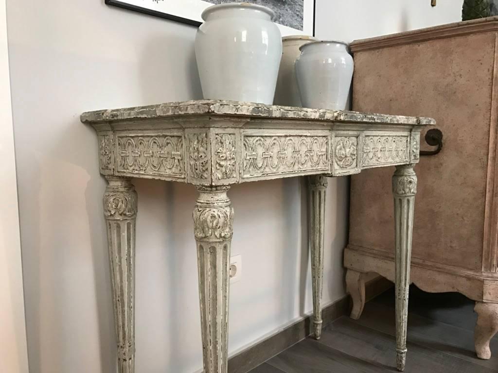 Pair of French Louis XVI Style Consoles, 19th Century In Good Condition In Madrid, ES