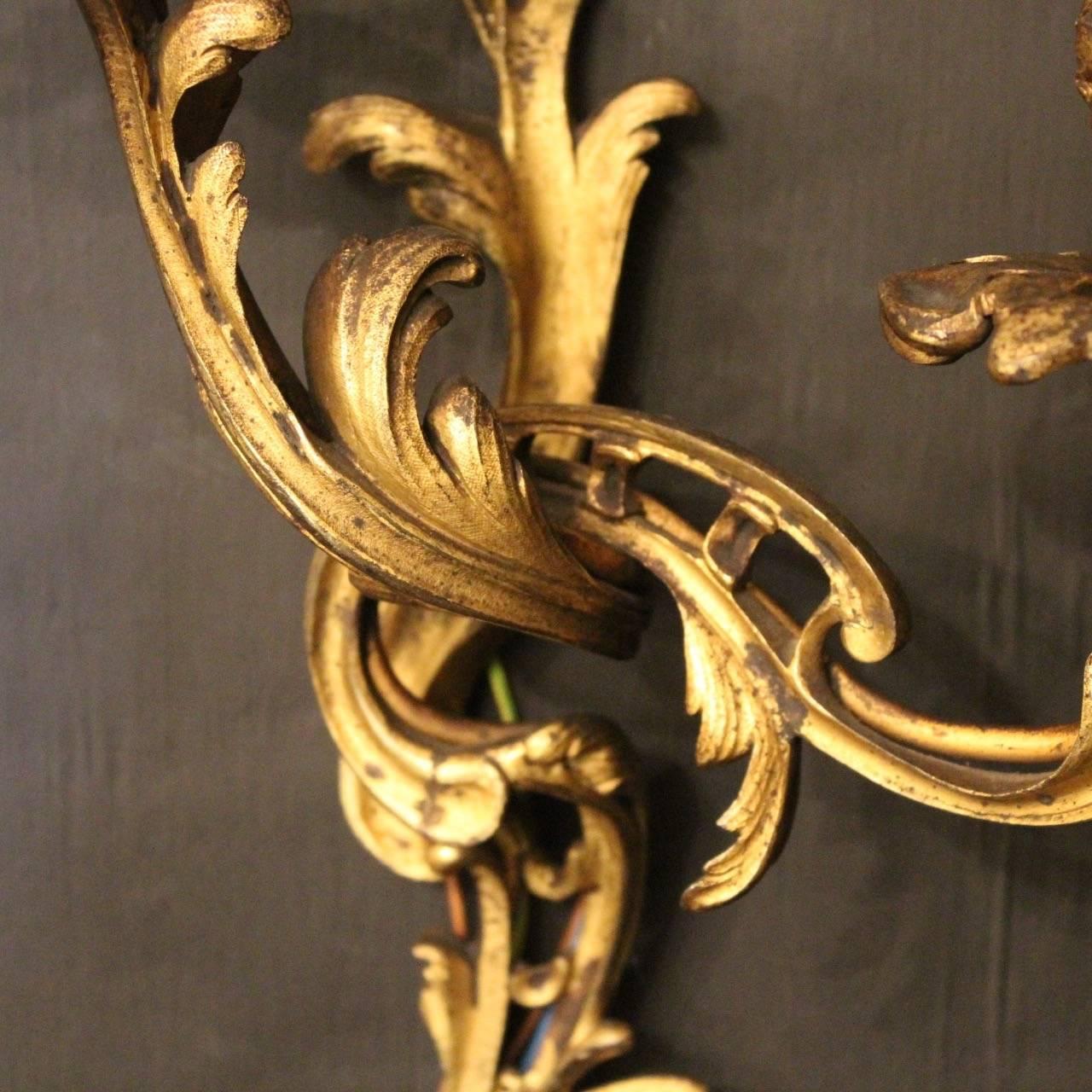 French 19th Century Pair of Gilded Antique Wall Sconces 2