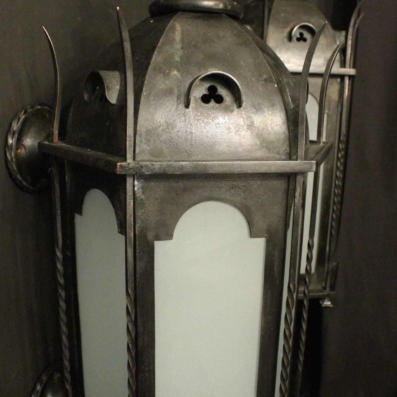 English 19th Century Gothic Bronze Antique Wall Lanterns In Good Condition For Sale In Chester, GB