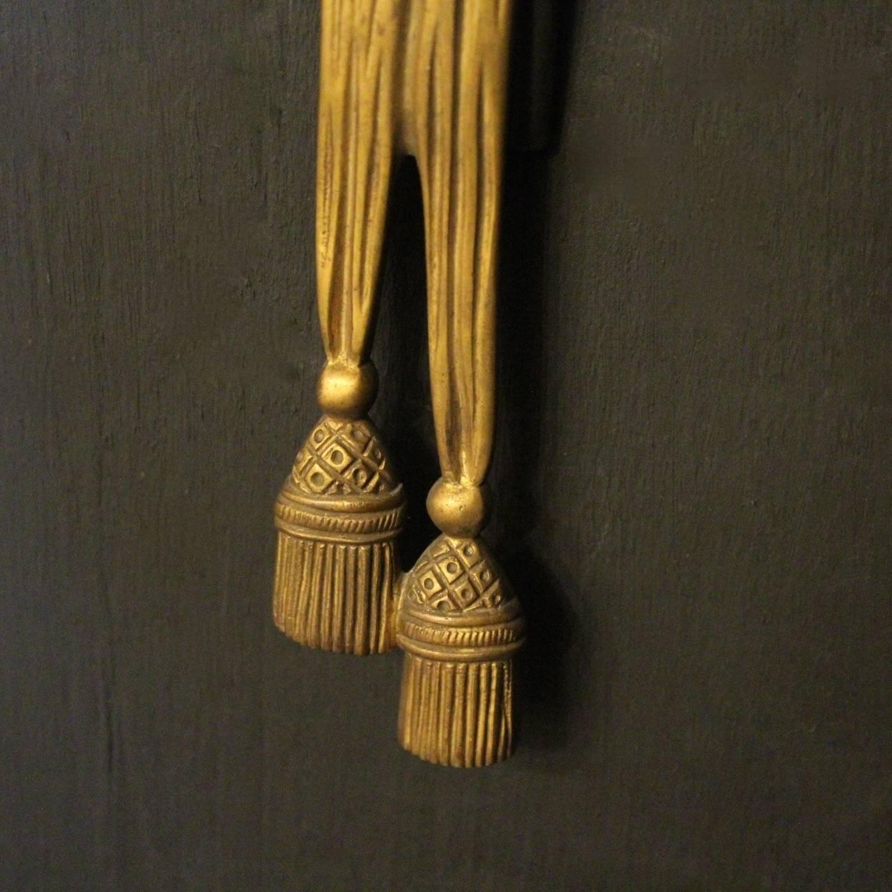 French Pair of Ribbon Gilded Bronze Antique Wall Sconces In Good Condition In Chester, GB
