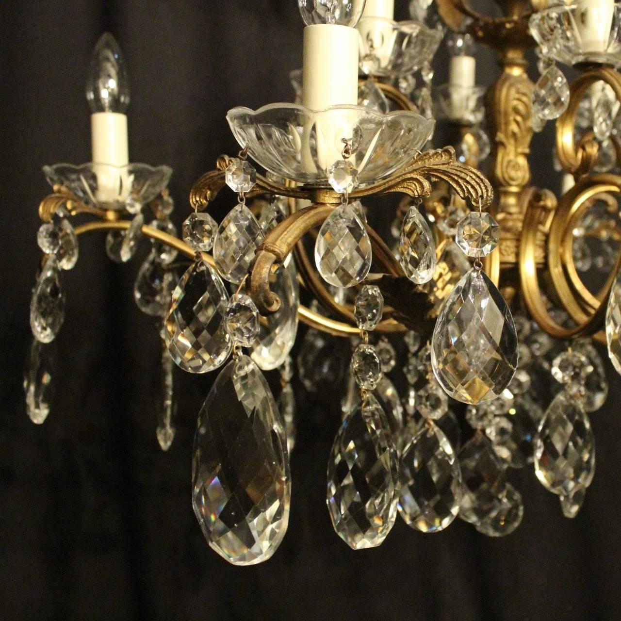 Italian Gilded and Crystal Twelve-Light Antique Chandelier In Good Condition In Chester, GB