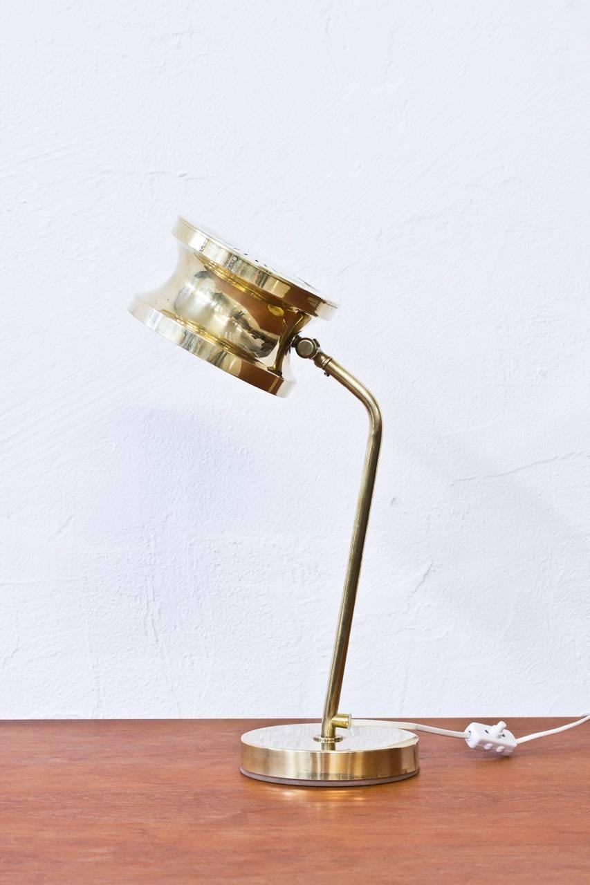 Scandinavian Modern 1960s Scandinavian Brass Table Lamp by Tyringe Konsthantverk For Sale
