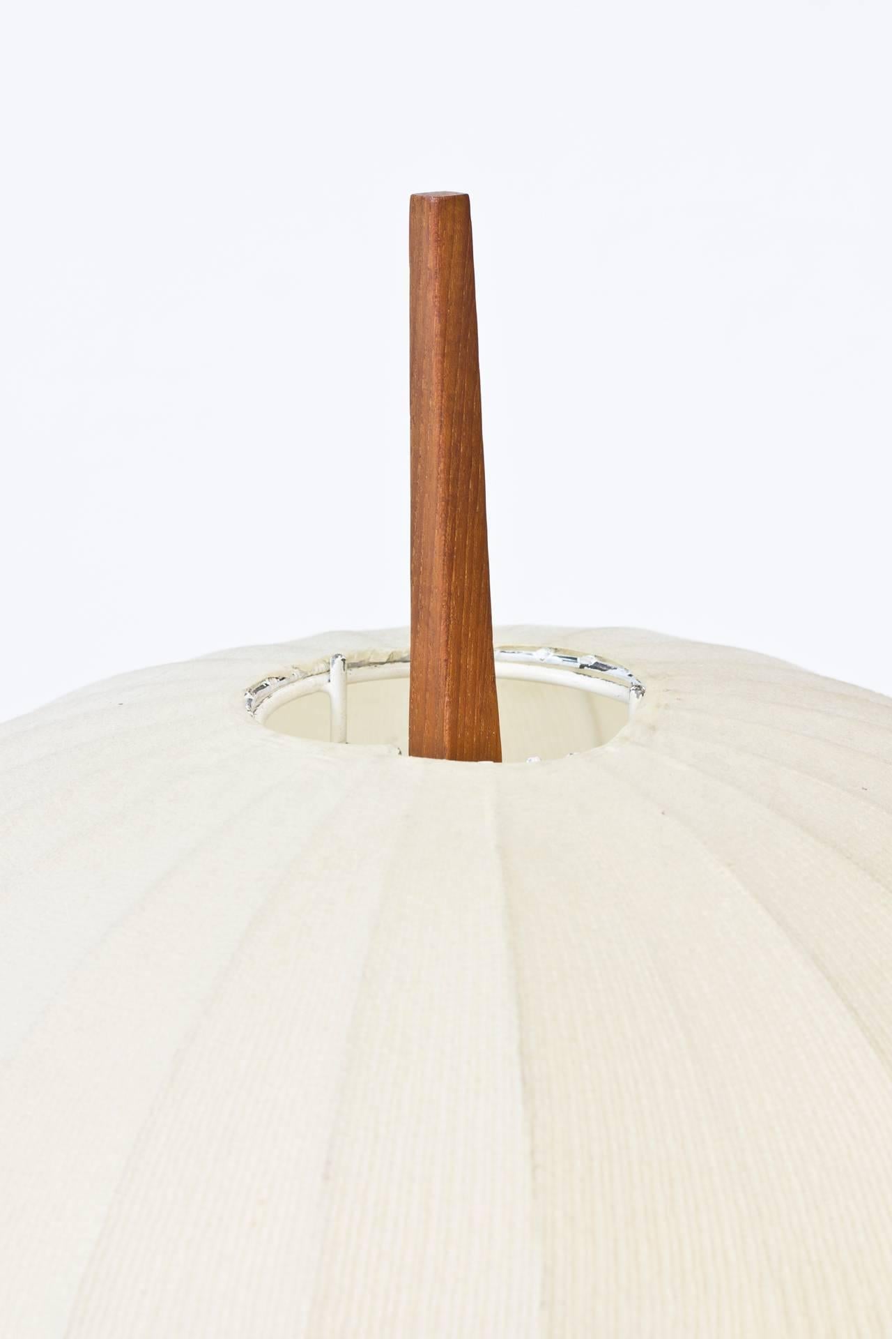 Rare 1950s Floor Lamp by Svend Aage Holm Sorensen In Distressed Condition In Hägersten, SE