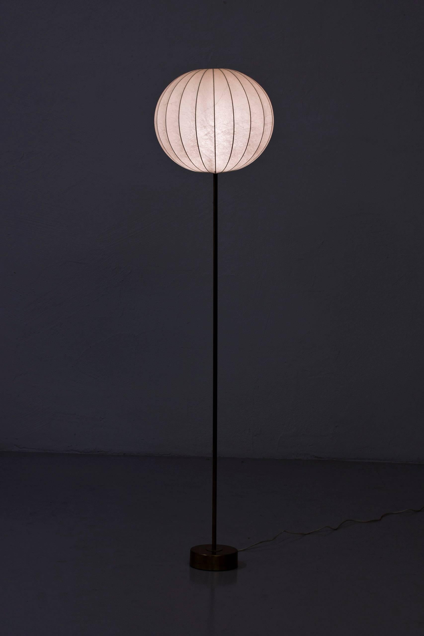 Brass 1950s Floor Lamp 563 by Hans Bergstrom