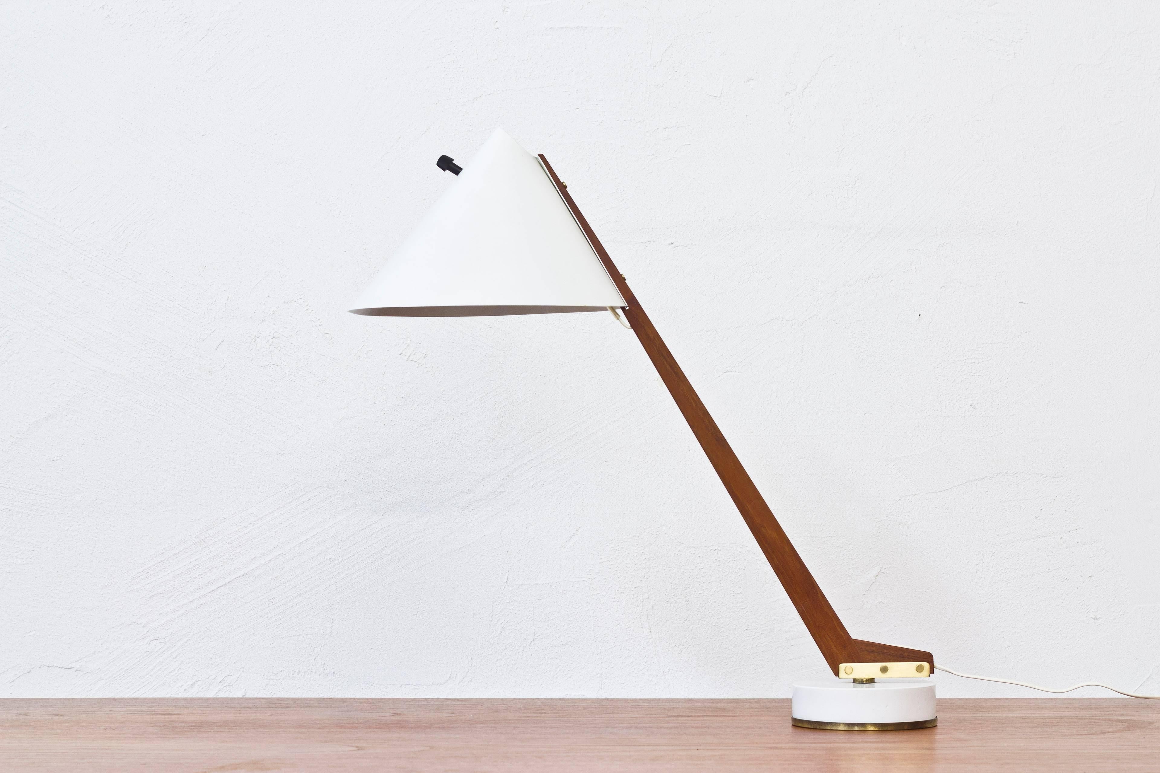 Scandinavian Modern Table Lamp model 