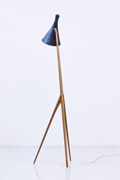 Luxus Giraffe Floor Lamp by Uno & Osten Kristiansson