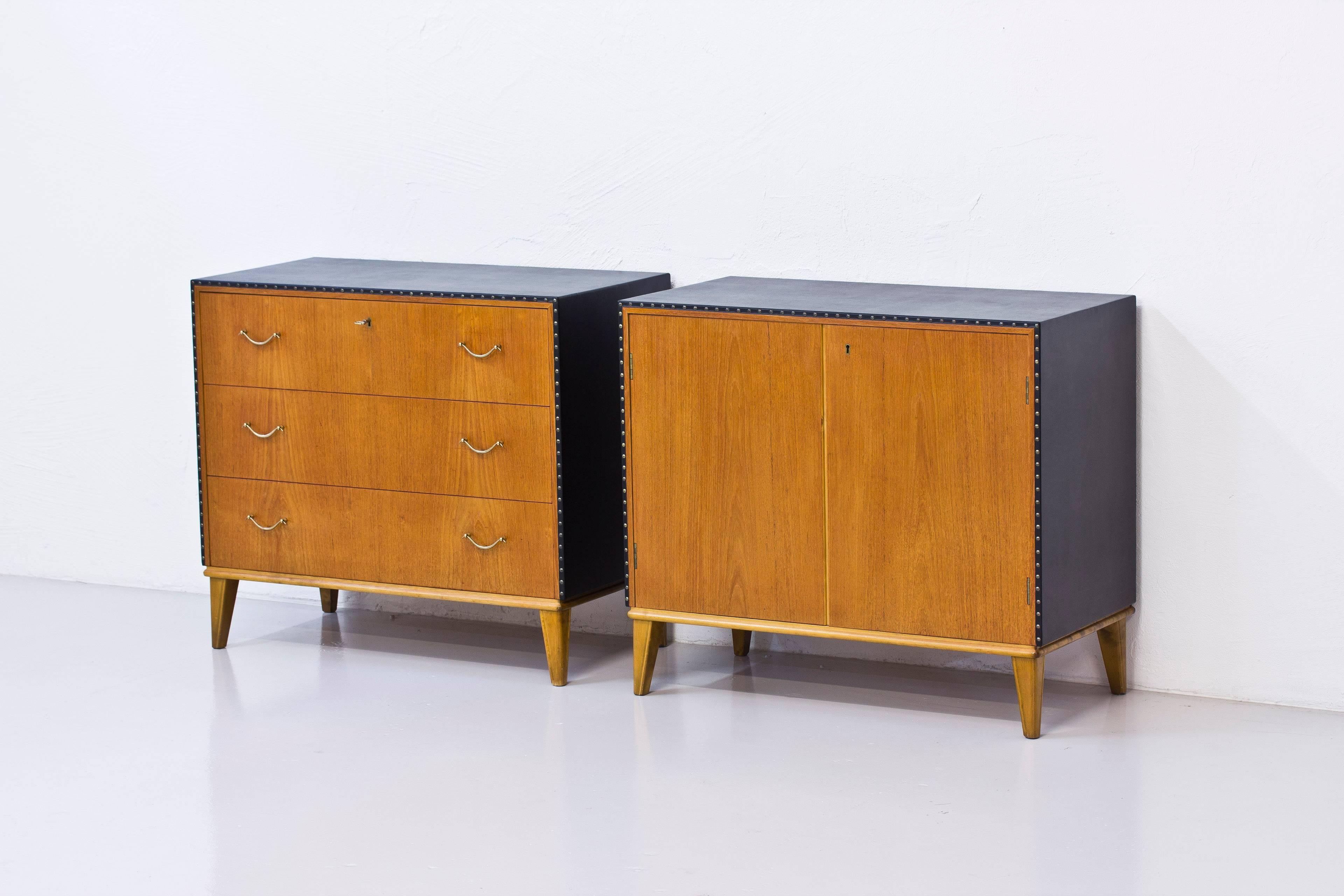 Scandinavian Modern Matching Swedish 1940s Chest and Cabinet in the Style of Otto Schulz For Sale