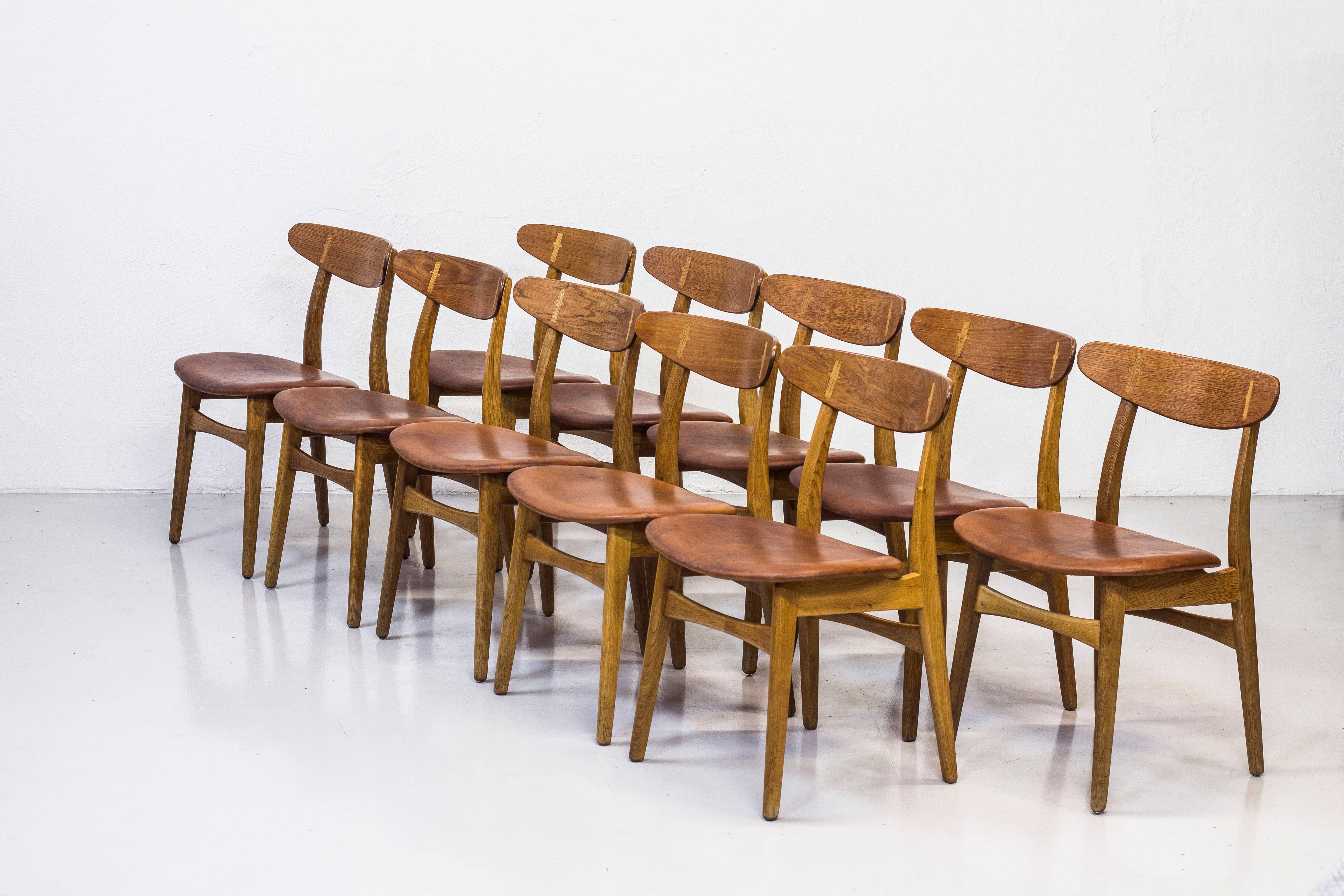 Set of ten dining chair model 
