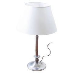Lampe de table modèle 6937, conçue par Harald Elof Notini. Réalisé par Arvid Böhlmark