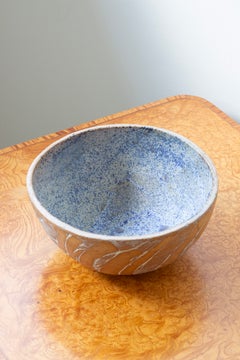 Unique rustic stoneware bowl by Lisa Larson, Gustavsbergs studio 1975