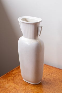 Large "eggshell" vase by Gunnar Nylund, Rörstrand 1940s, Sweden