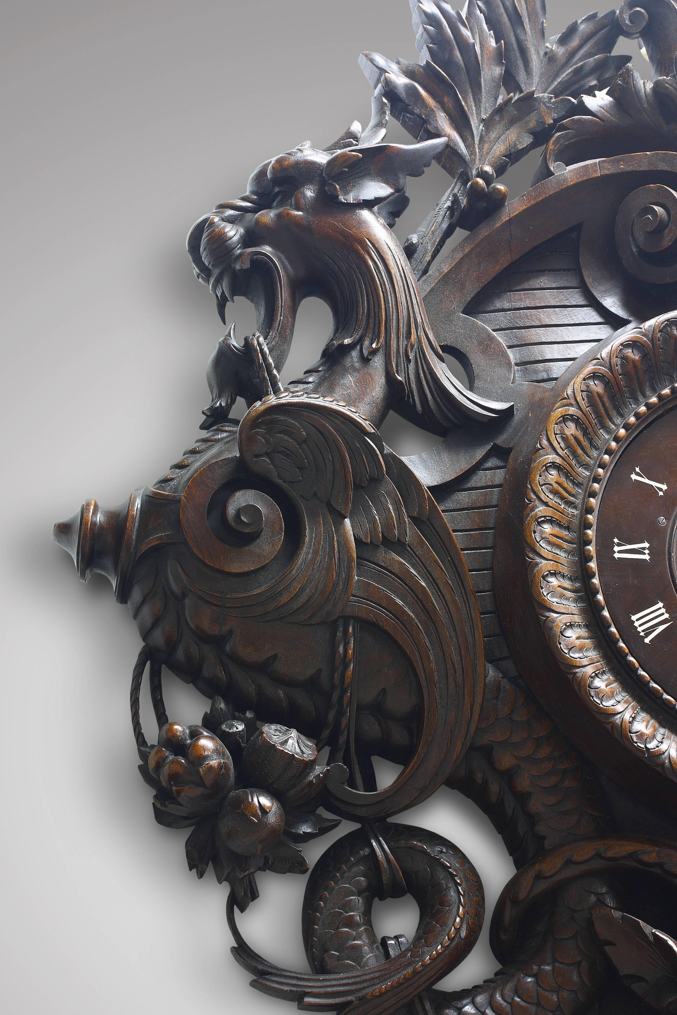 Very Large and Exceptional Carved Walnut Wall Clock with Imaginary Monsters In Excellent Condition For Sale In Braine-le-Chateau, BE
