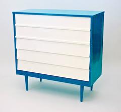Vintage Mid-Century 5-Drawer Newly Lacquered Dresser