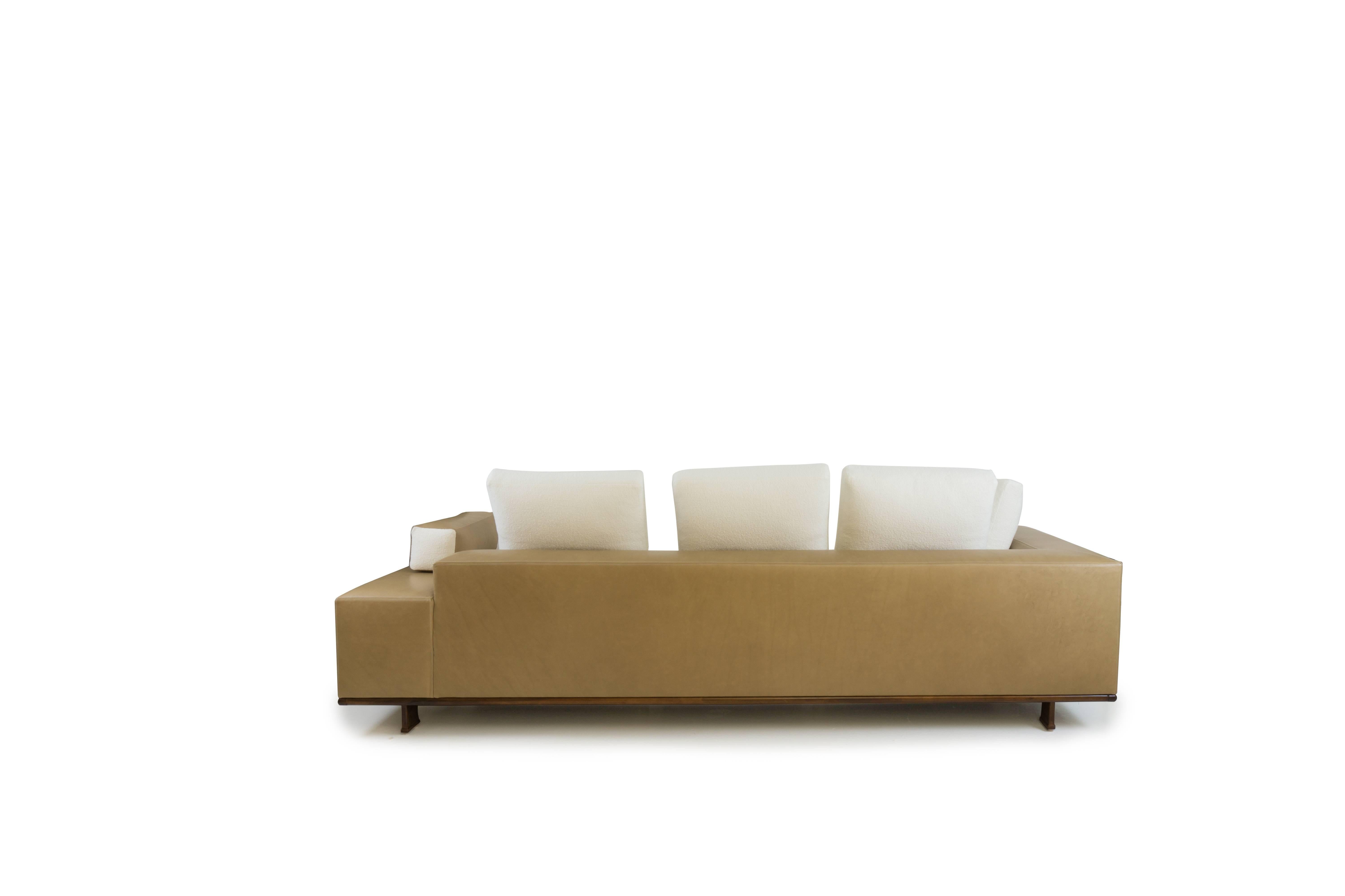 modern italian leather sofas