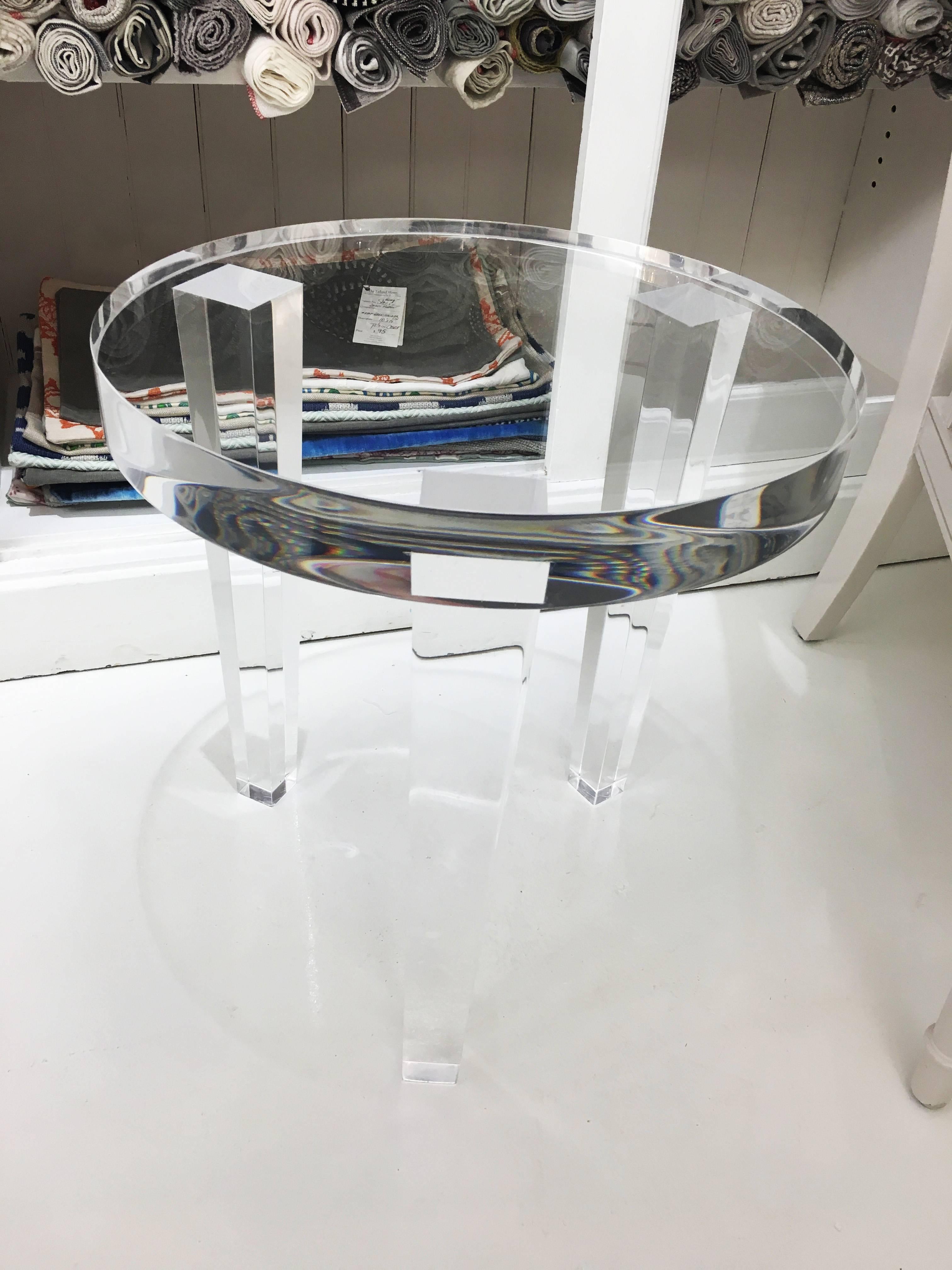 Small Lucite Three-Leg Round Side Table In Excellent Condition In Greenwich, CT