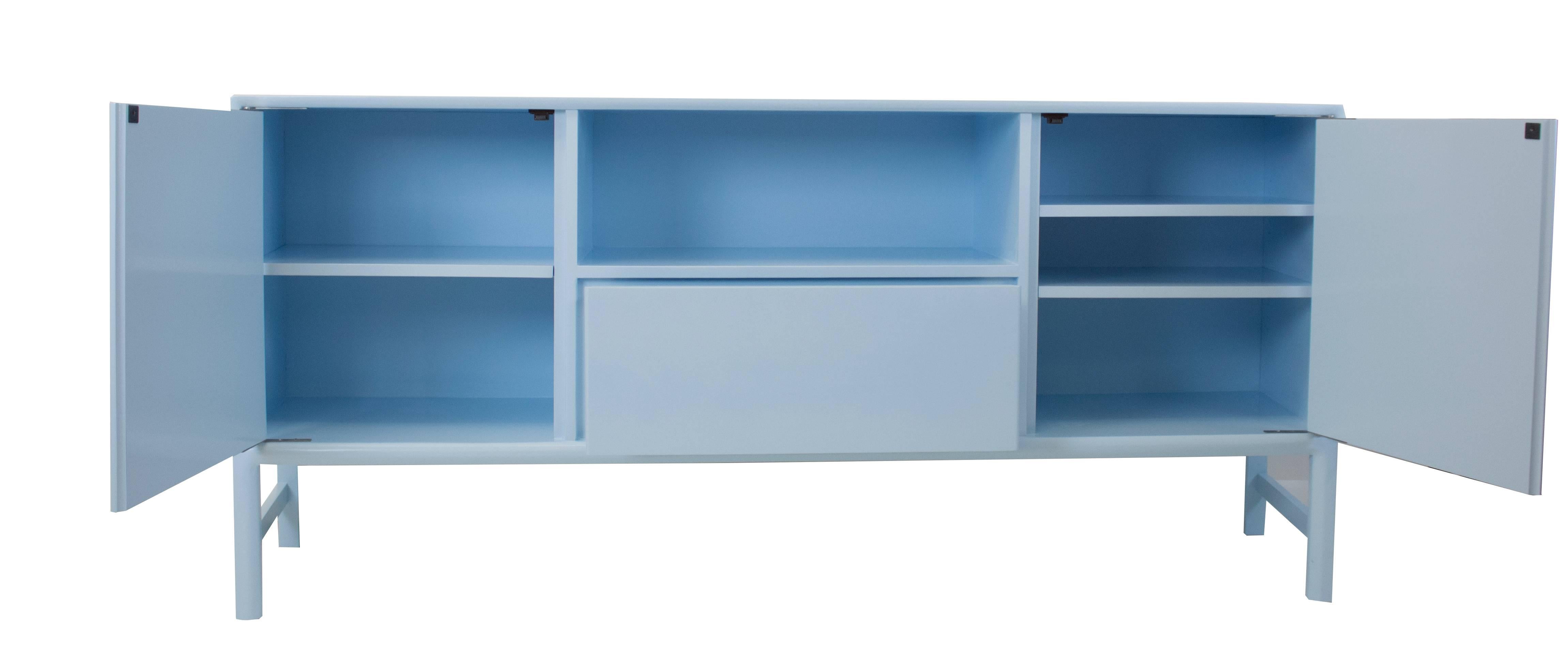 Großes blau lackiertes modernes Sideboard, anpassbar, modern (amerikanisch) im Angebot