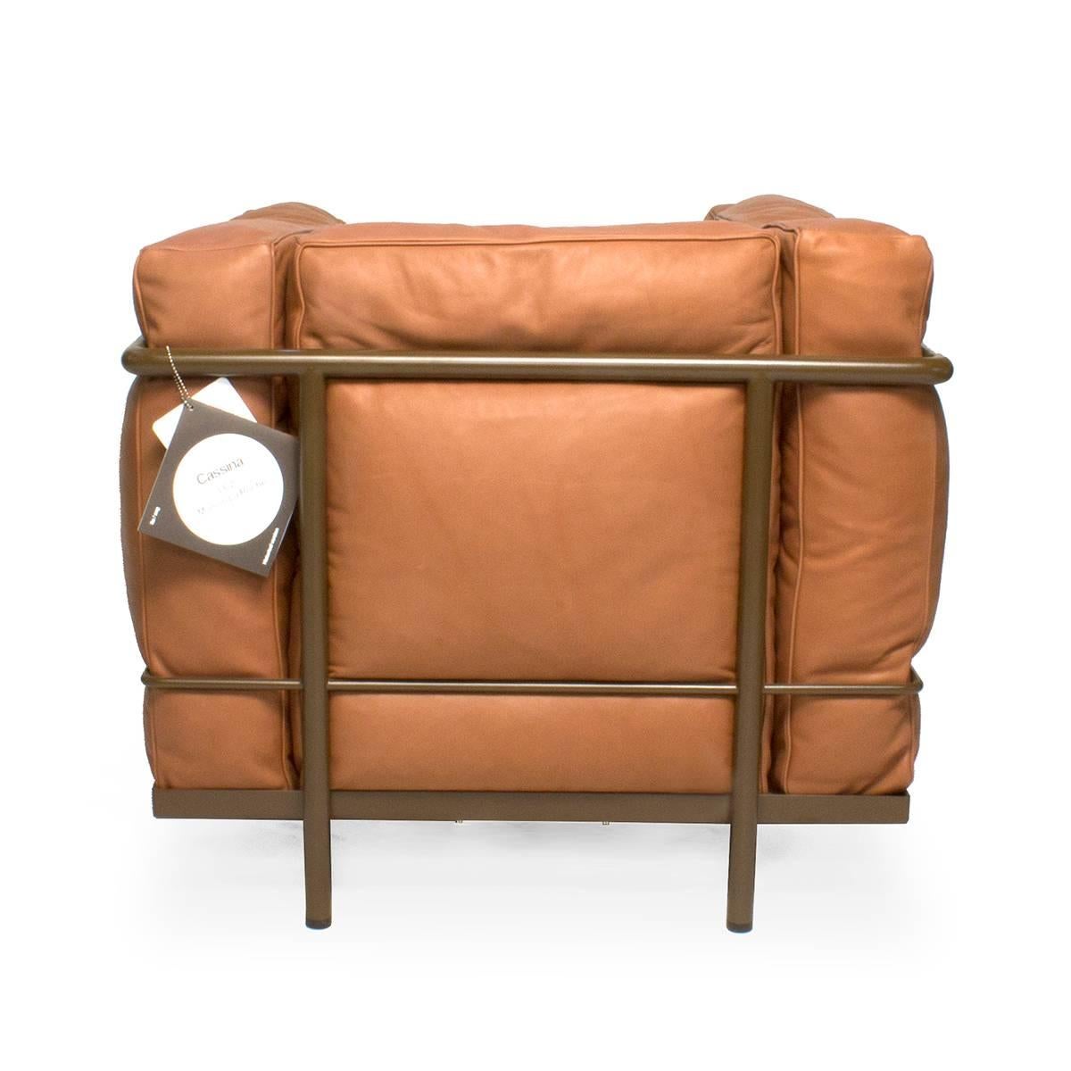 Limited Edition Cassina Maison La Roche LC2 Chair by Le Corbusier, Italy Modern In Good Condition In Brooklyn, NY
