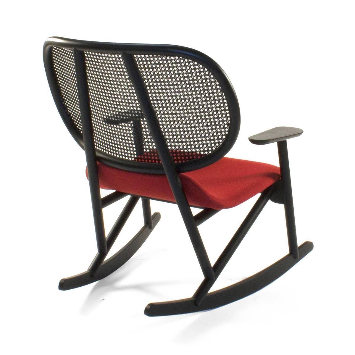 Moroso Klara Rocking Lounge Chair by Patricia Urquiola, Italy In Good Condition For Sale In Brooklyn, NY