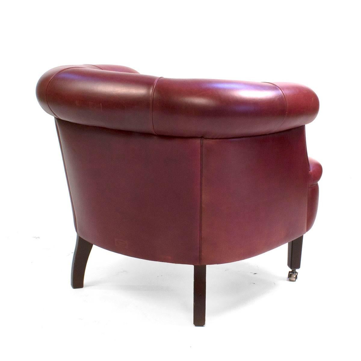 Italian Red Leather Poltrona Frau Lyra Club Armchair by Renzo Frau, Modern, Italy For Sale