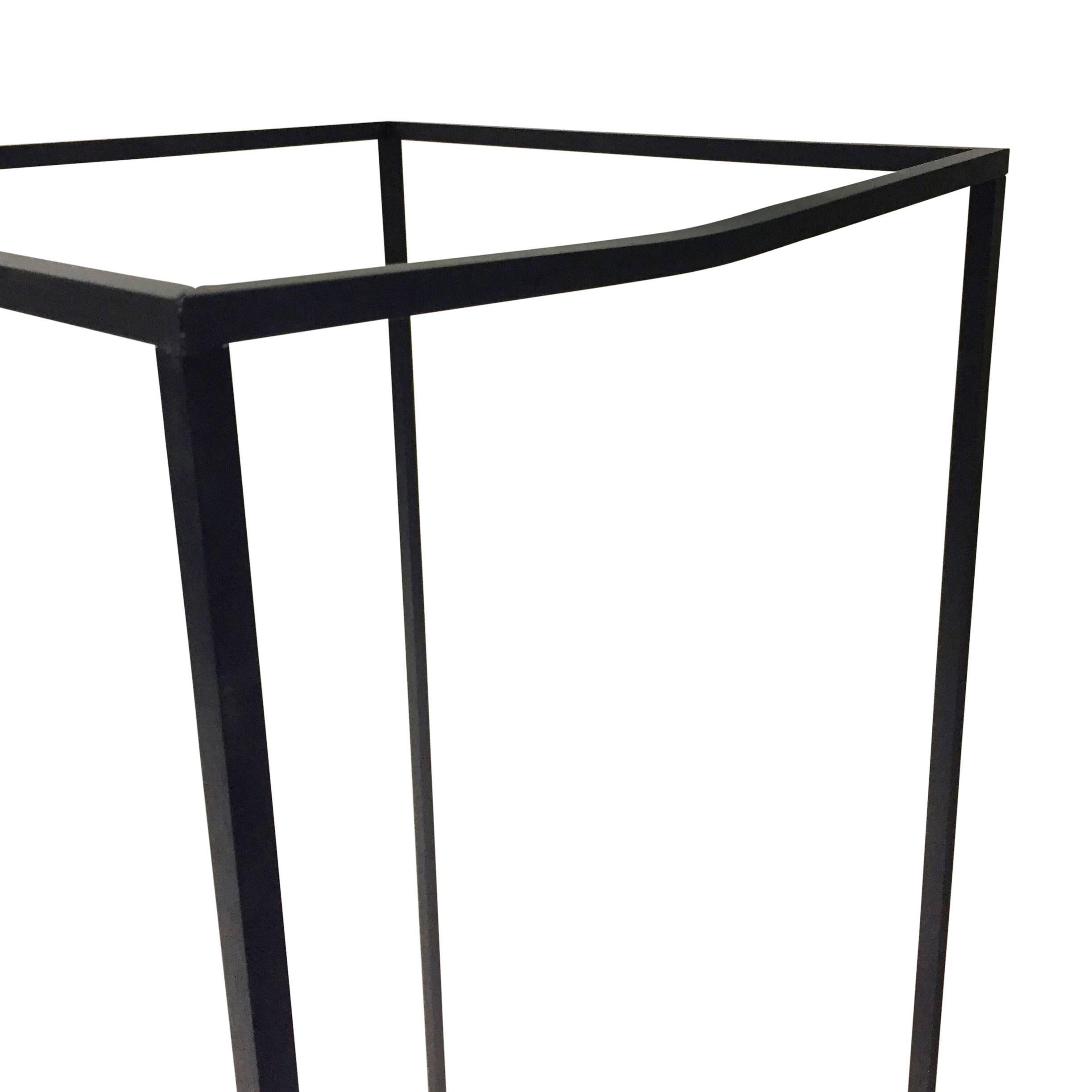 Black Outdoor Ipnos Floor Lamp by Rossi and Bianchi for Flos Italy In Good Condition For Sale In Brooklyn, NY