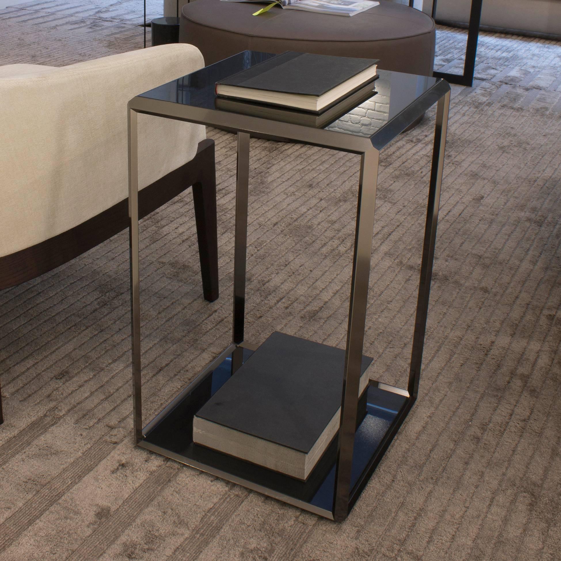 Contemporary Modern 45 Grado Side End Table by Ron Gilad for Molteni, Italy For Sale