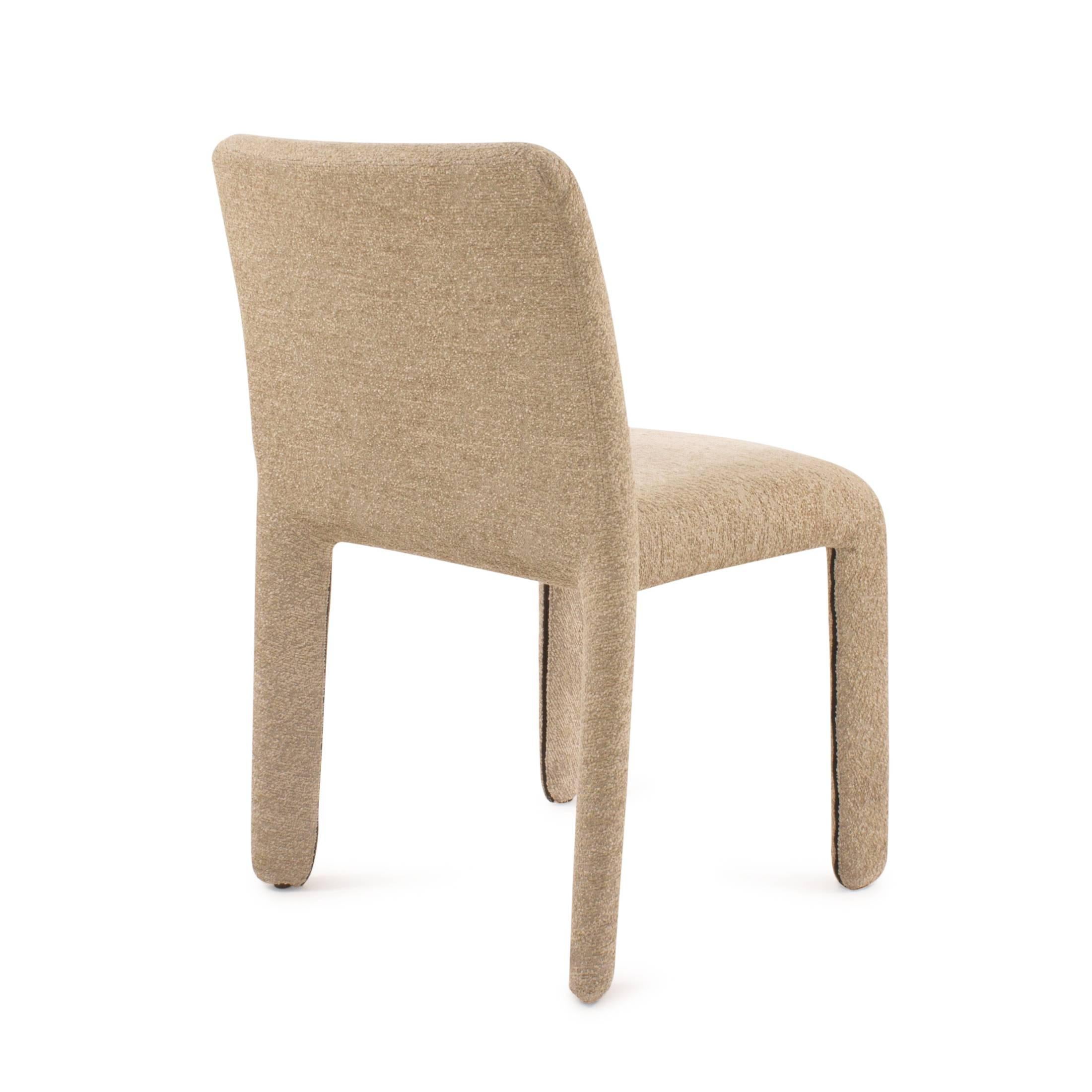 molteni glove up chair