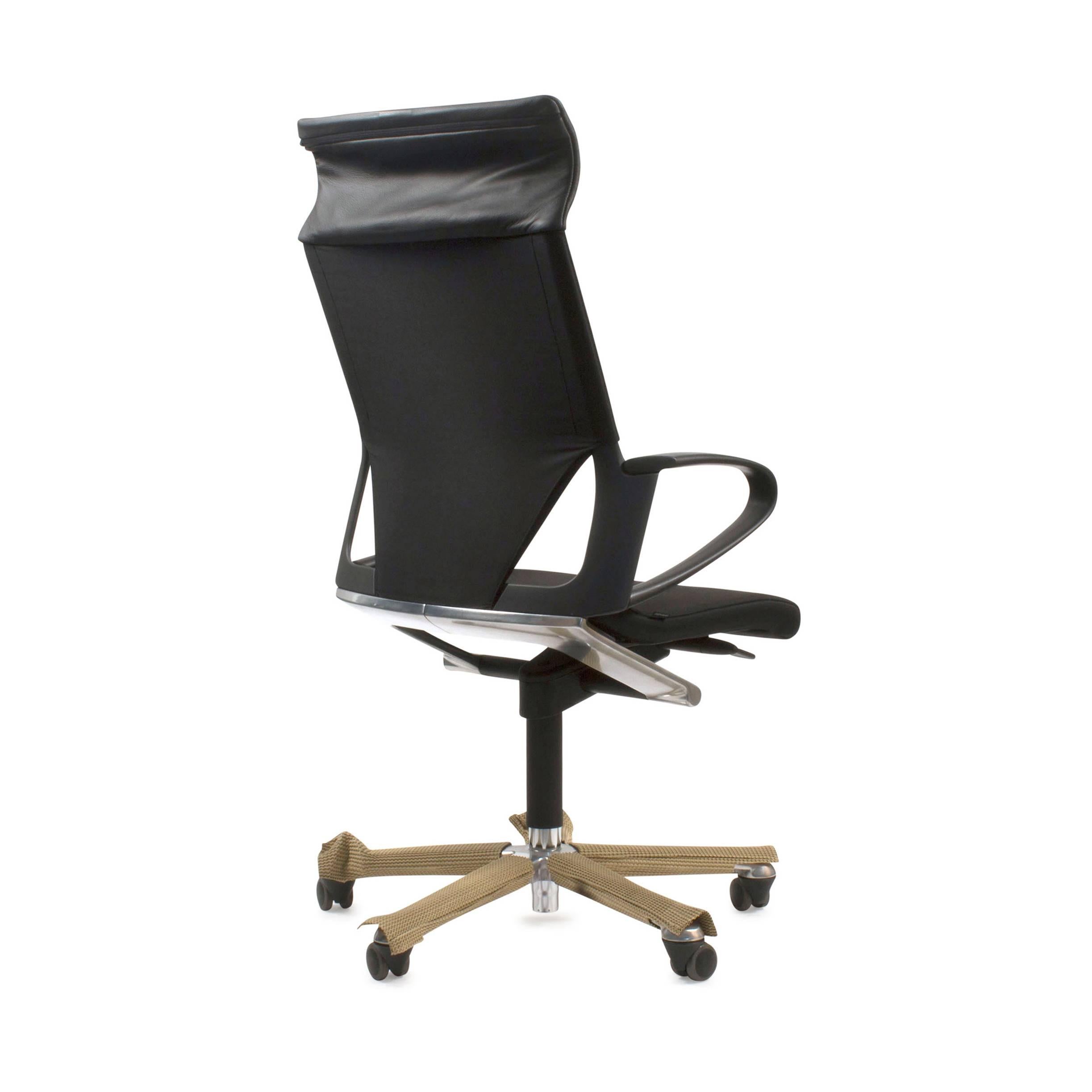 Black Fabric Modus 284/7 Swivel Office Task Chair for Wilkhahn, Germany In Excellent Condition For Sale In Brooklyn, NY