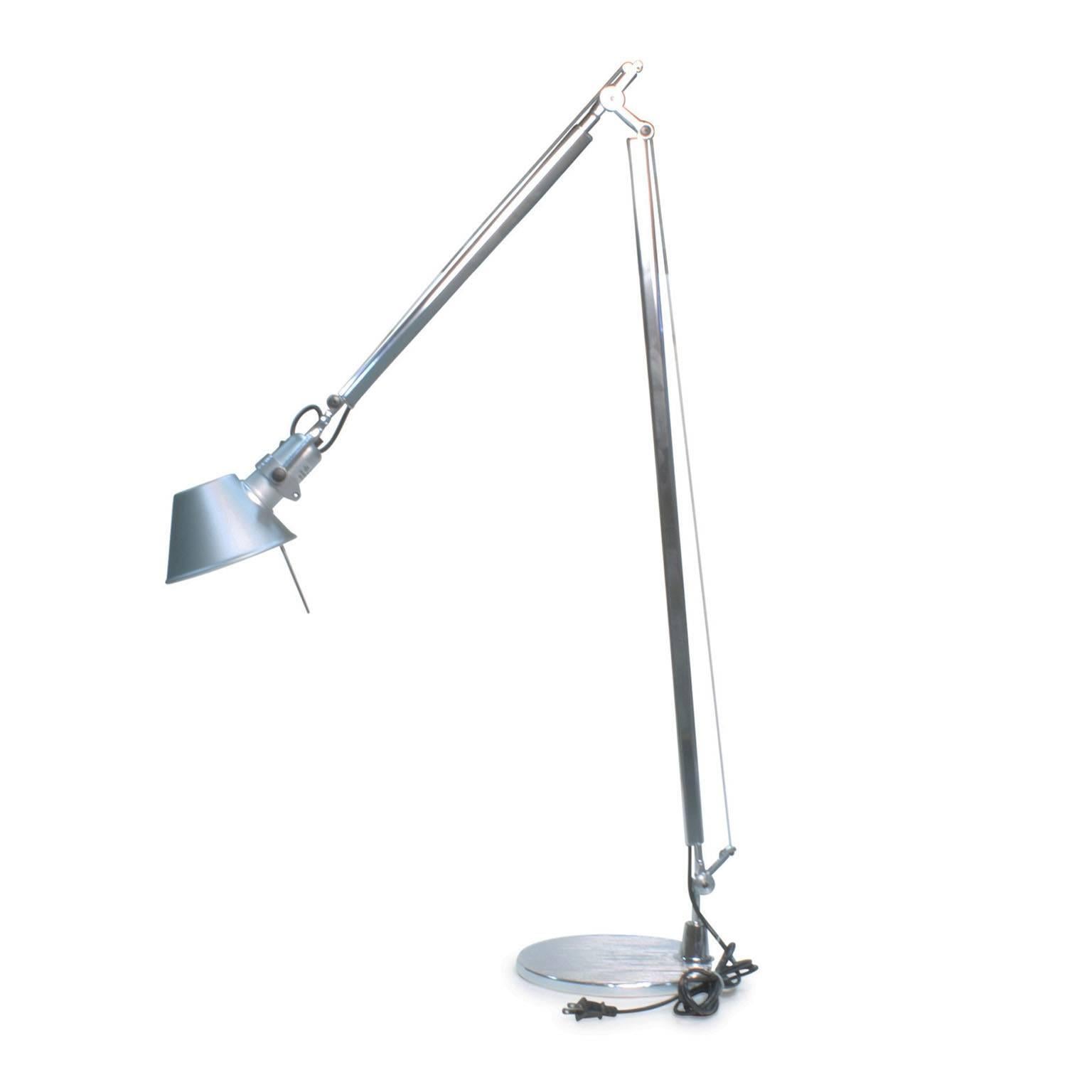 Michele De Lucchi's design work spans many disciplines from lighting, architecture, Industrial Design, to lap tops. Of all his designs, the Tolomeo stands as one of his greatest designs. In 1989 it was awarded the Compasso d'Oro for its achievements