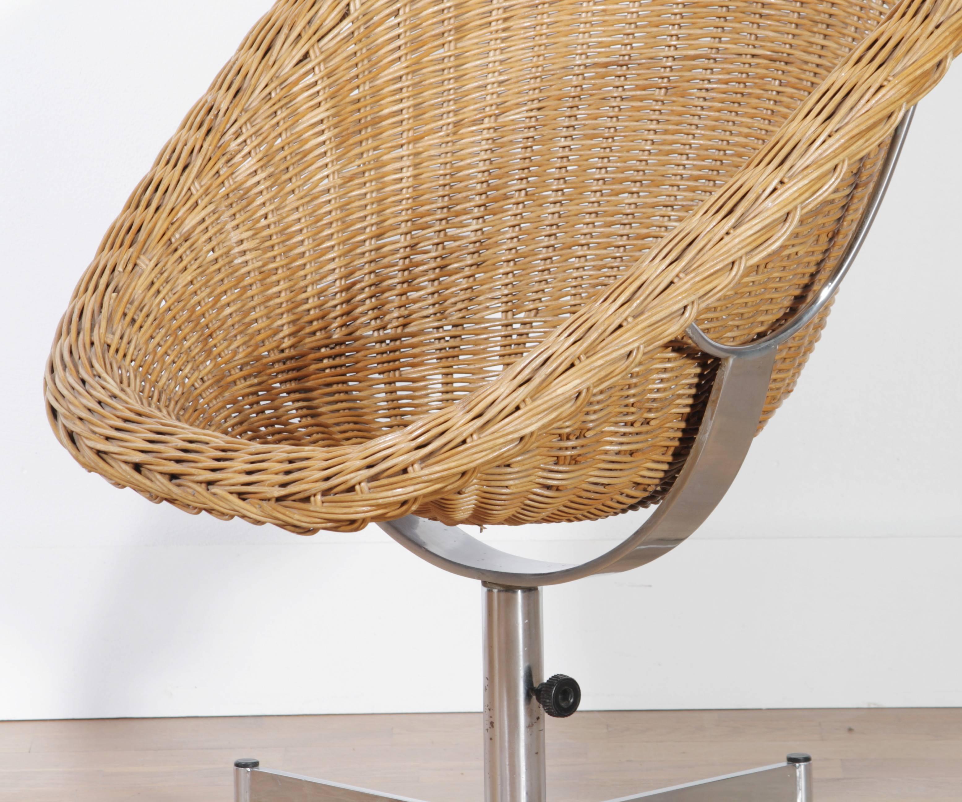 1950s, Rattan Chair by Dirk Van Sliedrecht 3